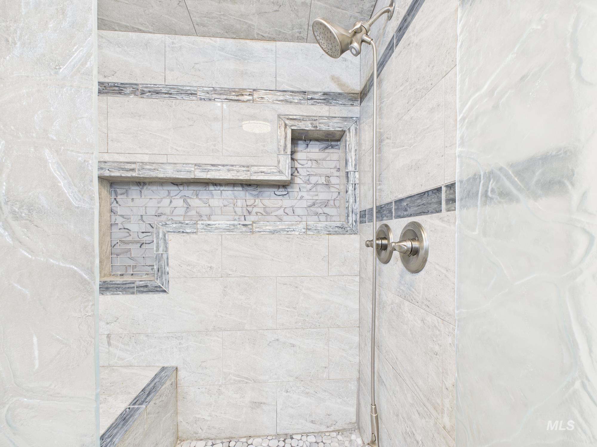 402 29th St., Lewiston, Idaho 83501, 3 Bedrooms, 2 Bathrooms, Residential For Sale, Price $325,000,MLS 98967623