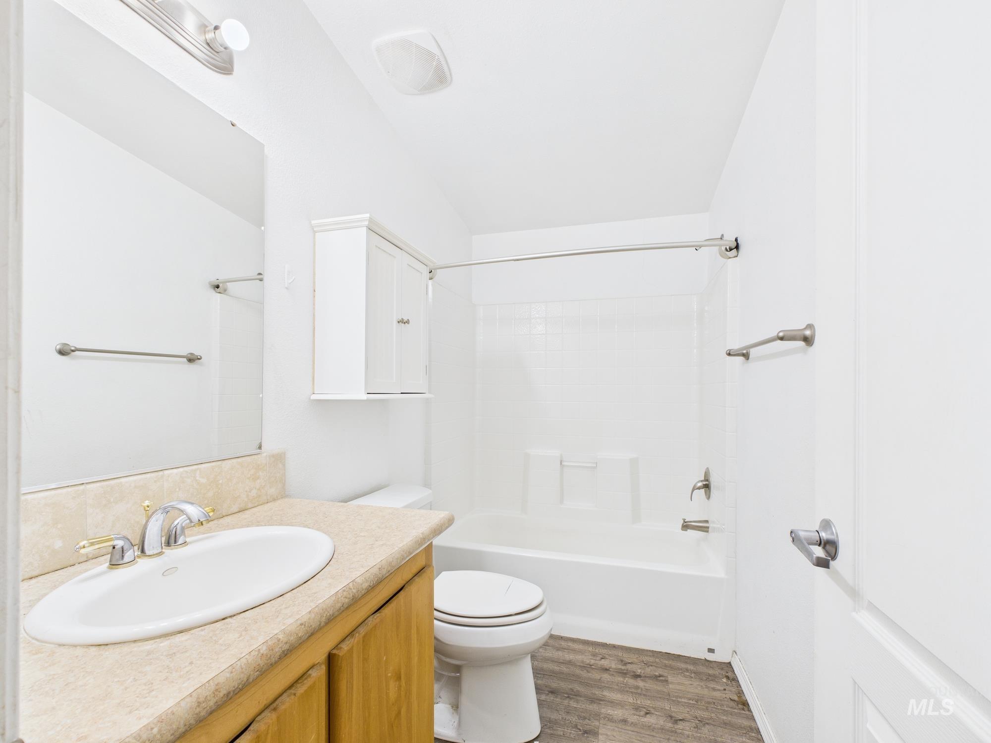 402 29th St., Lewiston, Idaho 83501, 3 Bedrooms, 2 Bathrooms, Residential For Sale, Price $325,000,MLS 98967623