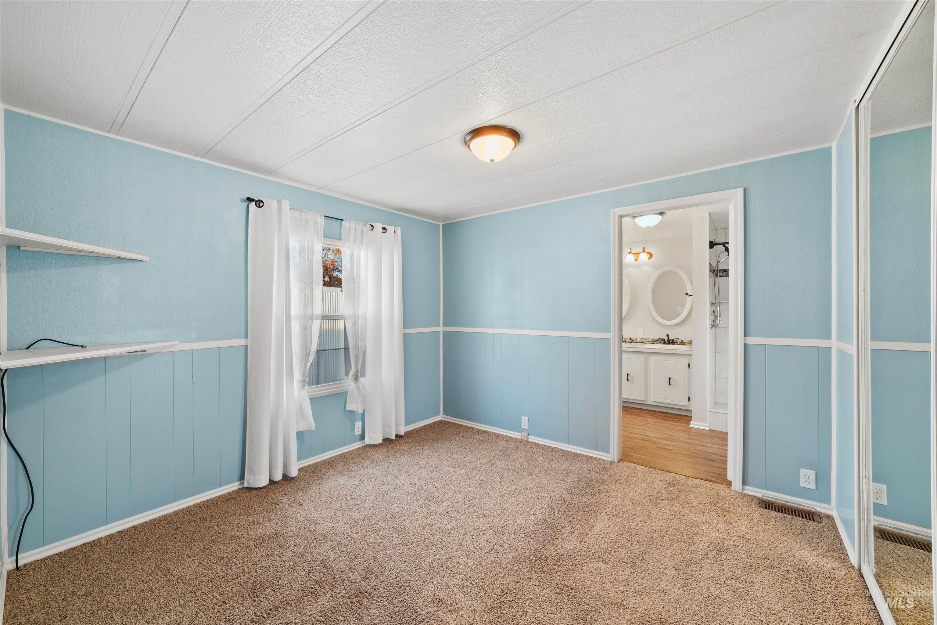 241 N. Checola Circle, Boise, Idaho 83713, 2 Bedrooms, 2 Bathrooms, Residential For Sale, Price $99,000,MLS 98967632