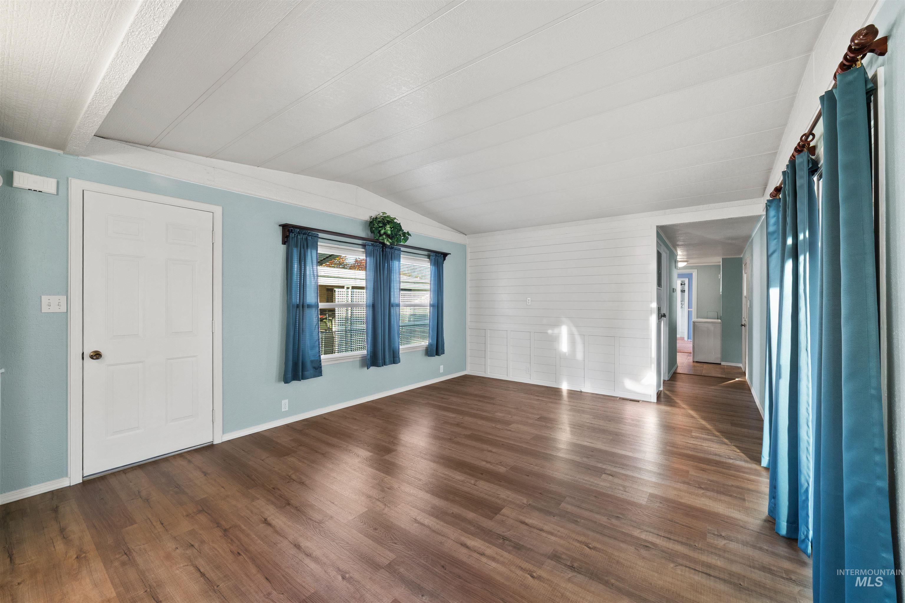 241 N. Checola Circle, Boise, Idaho 83713, 2 Bedrooms, 2 Bathrooms, Residential For Sale, Price $99,000,MLS 98967632