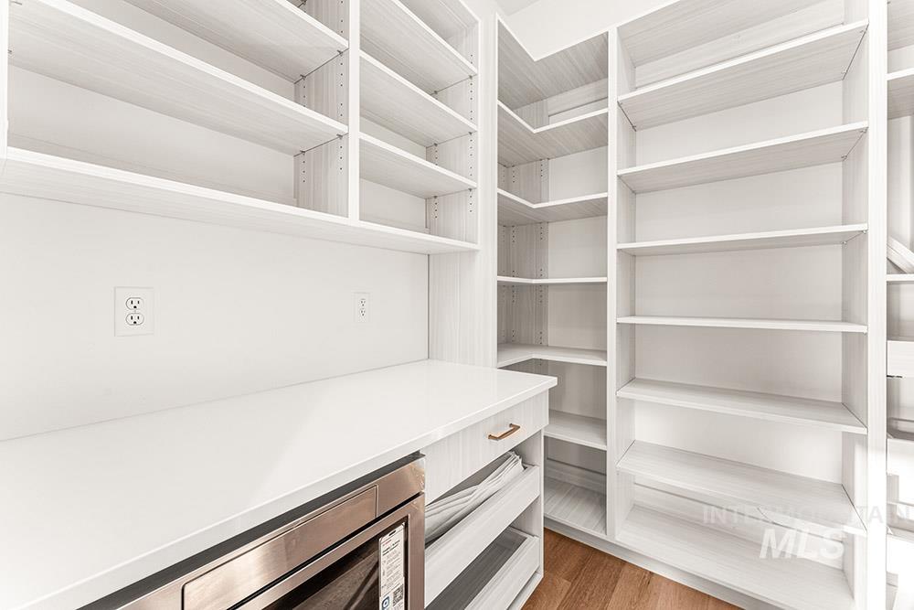 840 N Danville Ave, Eagle, Idaho 83616, 4 Bedrooms, 3.5 Bathrooms, Residential For Sale, Price $1,169,900,MLS 98967652