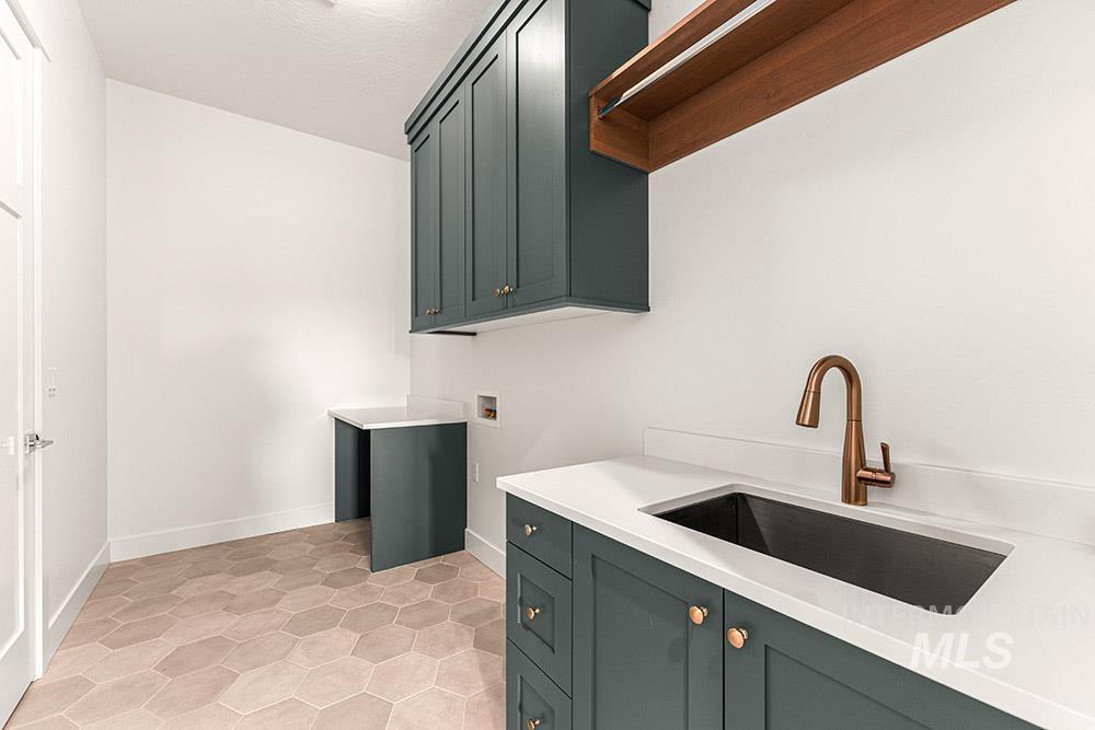 840 N Danville Ave, Eagle, Idaho 83616, 4 Bedrooms, 3.5 Bathrooms, Residential For Sale, Price $1,169,900,MLS 98967652