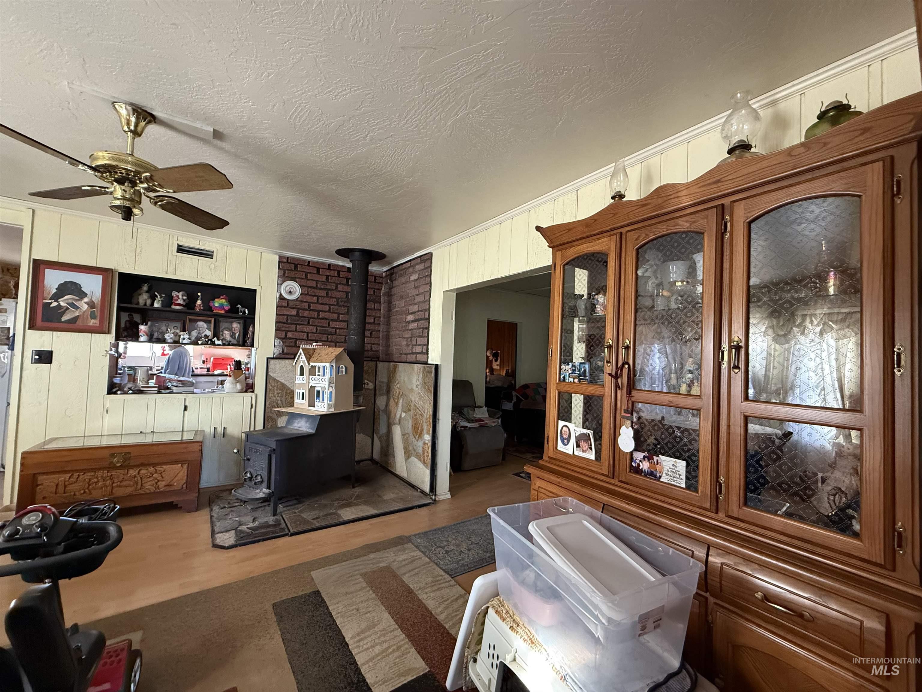 19241 Homedale Rd, Caldwell, Idaho 83605, 2 Bedrooms, 2 Bathrooms, Residential For Sale, Price $525,000,MLS 98967654