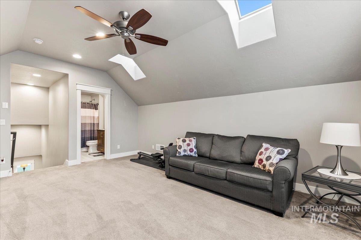 5699 N Fairborn Ave., Meridian, Idaho 83646, 4 Bedrooms, 3.5 Bathrooms, Residential For Sale, Price $708,000,MLS 98967655