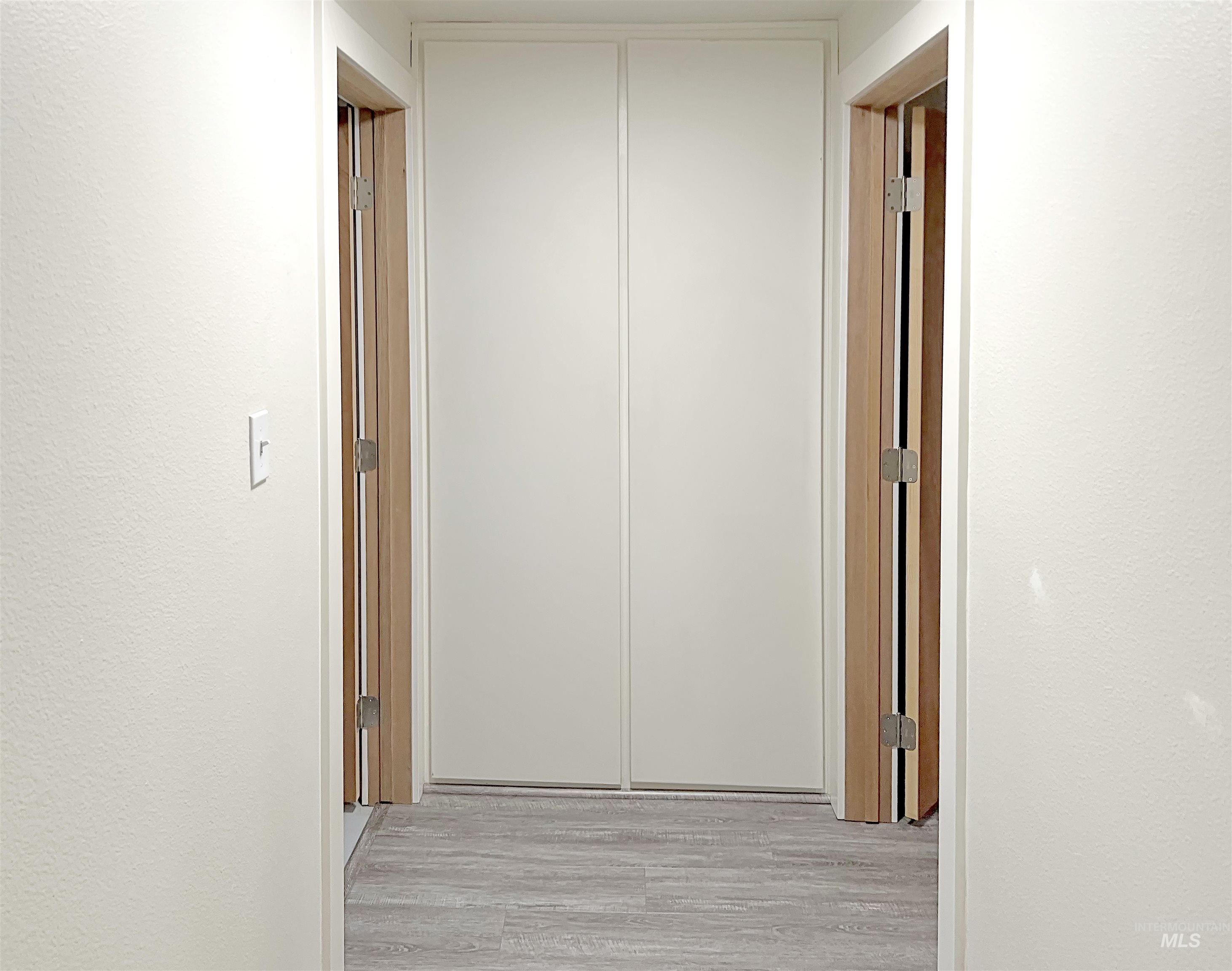 713-715 4th Street, Clarkston, Washington 99403, 2 Bedrooms, 1 Bathroom, Residential Income For Sale, Price $335,000,MLS 98967656