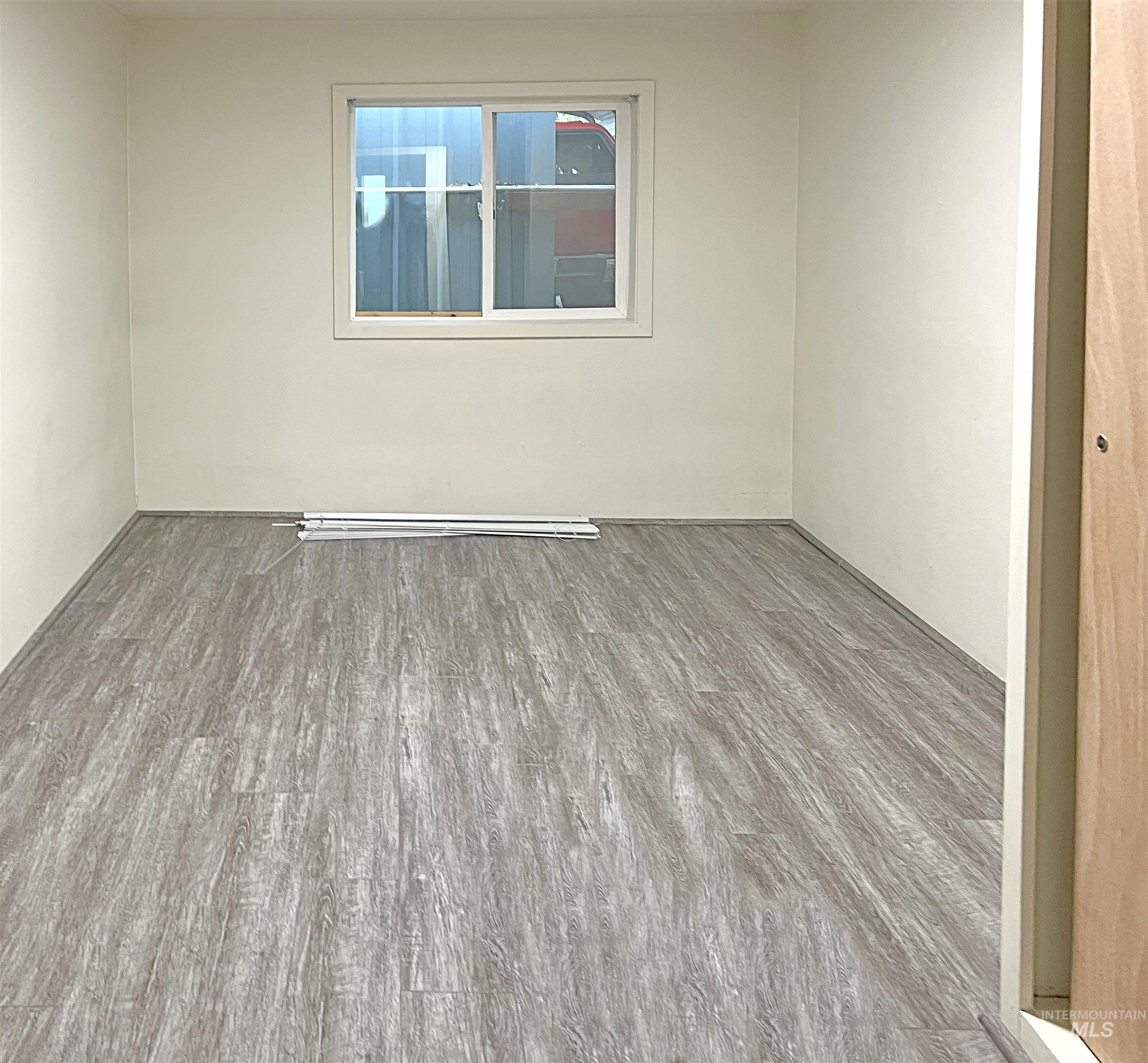 713-715 4th Street, Clarkston, Washington 99403, 2 Bedrooms, 1 Bathroom, Residential Income For Sale, Price $335,000,MLS 98967656