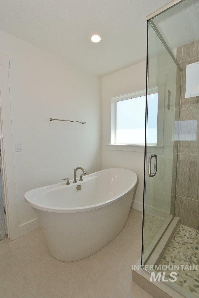 6744 N Magic Mallard Ave, Meridian, Idaho 83646, 4 Bedrooms, 2.5 Bathrooms, Residential For Sale, Price $725,900,MLS 98967662