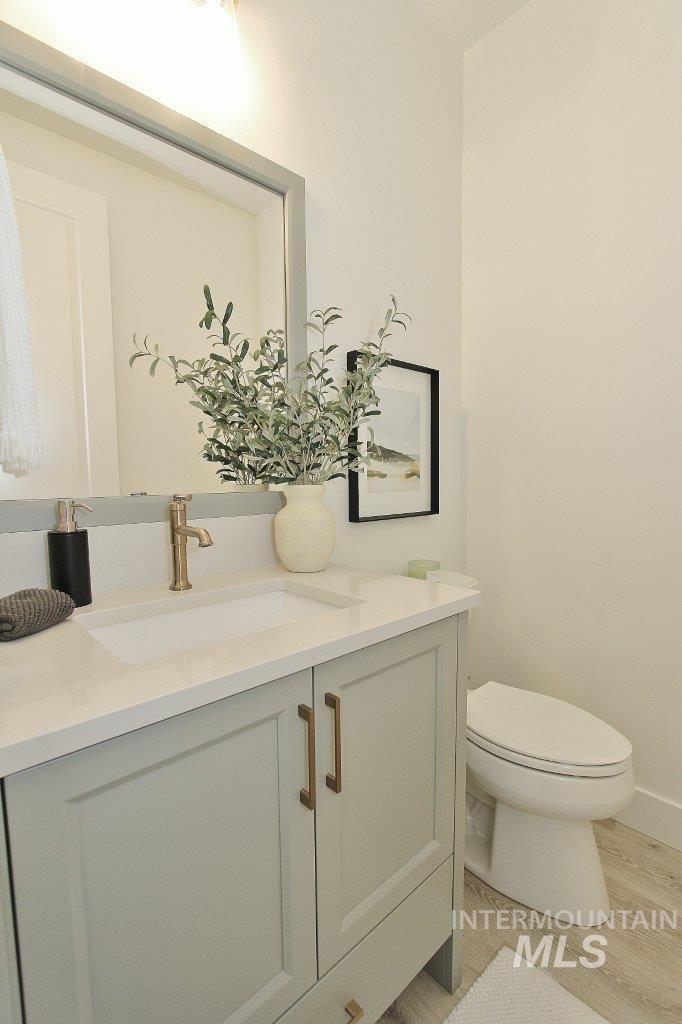 6744 N Magic Mallard Ave, Meridian, Idaho 83646, 4 Bedrooms, 2.5 Bathrooms, Residential For Sale, Price $725,900,MLS 98967662