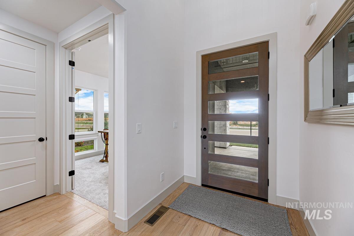 6837 Campolina Way, Star, Idaho 83669, 5 Bedrooms, 4 Bathrooms, Residential For Sale, Price $1,053,077,MLS 98967664