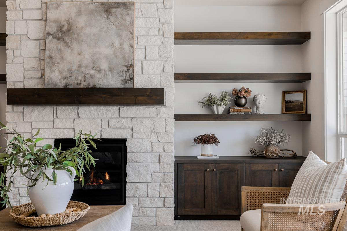 2523 E Tenzing Dr, Meridian, Idaho 83642, 4 Bedrooms, 3.5 Bathrooms, Residential For Sale, Price $849,900,MLS 98967669