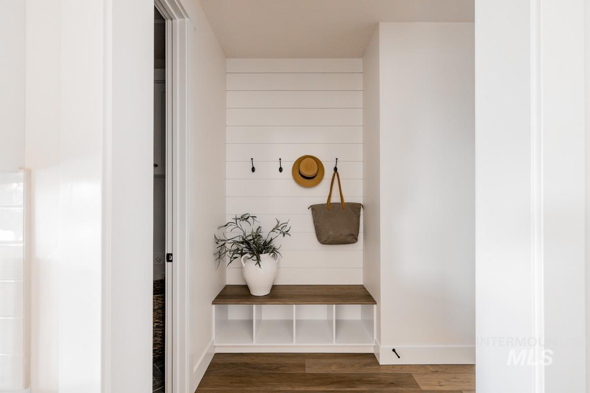 2523 E Tenzing Dr, Meridian, Idaho 83642, 4 Bedrooms, 3.5 Bathrooms, Residential For Sale, Price $849,900,MLS 98967669