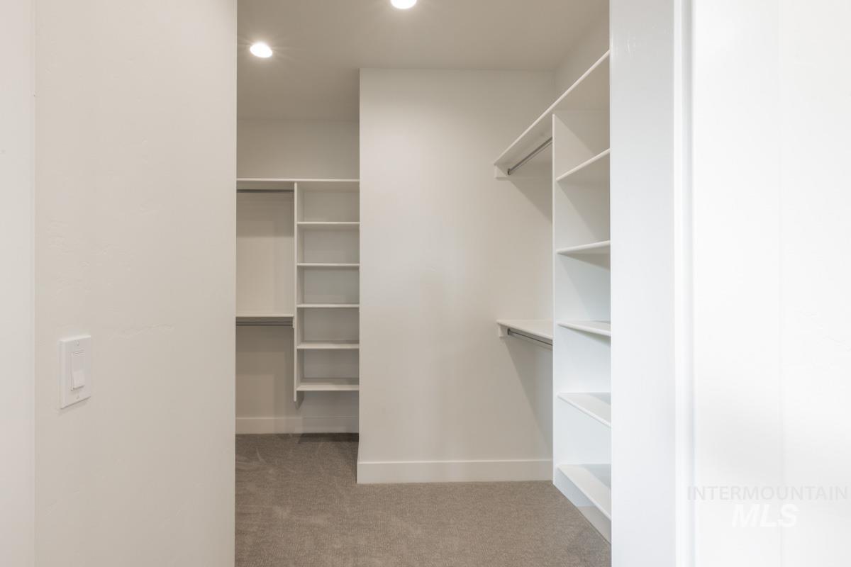 2523 E Tenzing Dr, Meridian, Idaho 83642, 4 Bedrooms, 3.5 Bathrooms, Residential For Sale, Price $849,900,MLS 98967669