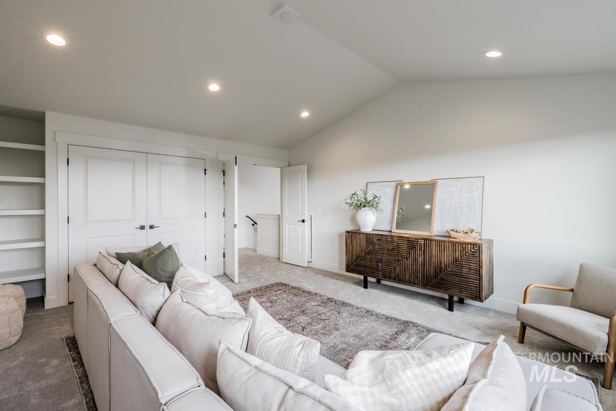 2523 E Tenzing Dr, Meridian, Idaho 83642, 4 Bedrooms, 3.5 Bathrooms, Residential For Sale, Price $849,900,MLS 98967669