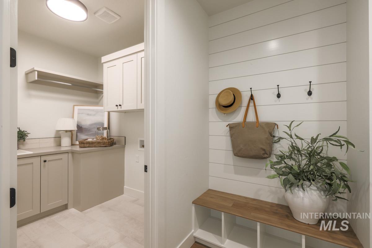 2523 E Tenzing Dr, Meridian, Idaho 83642, 4 Bedrooms, 3.5 Bathrooms, Residential For Sale, Price $849,900,MLS 98967669