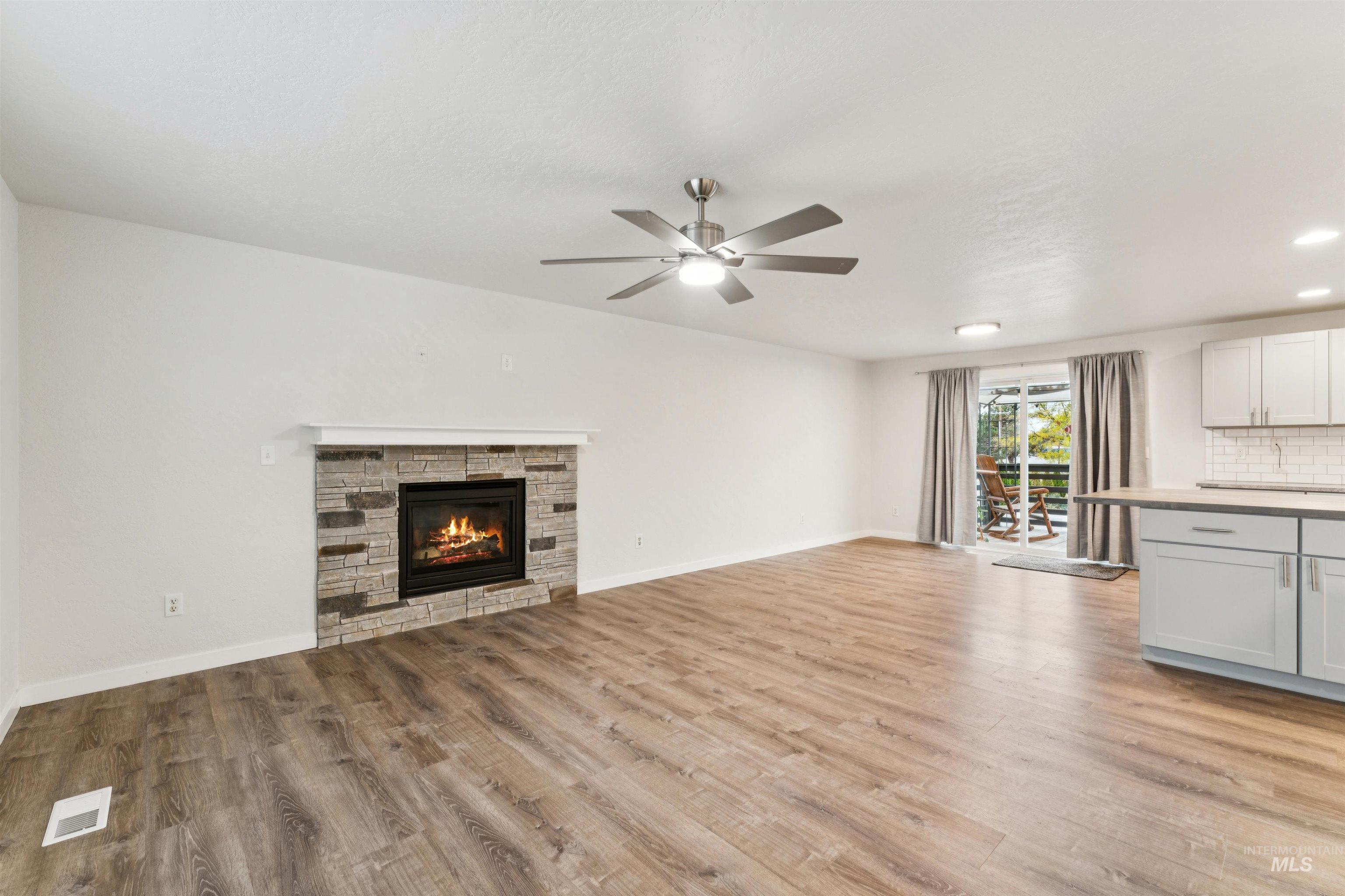 4811 N Leather Way, Boise, Idaho 83713-1847, 4 Bedrooms, 3 Bathrooms, Residential For Sale, Price $545,000,MLS 98967670