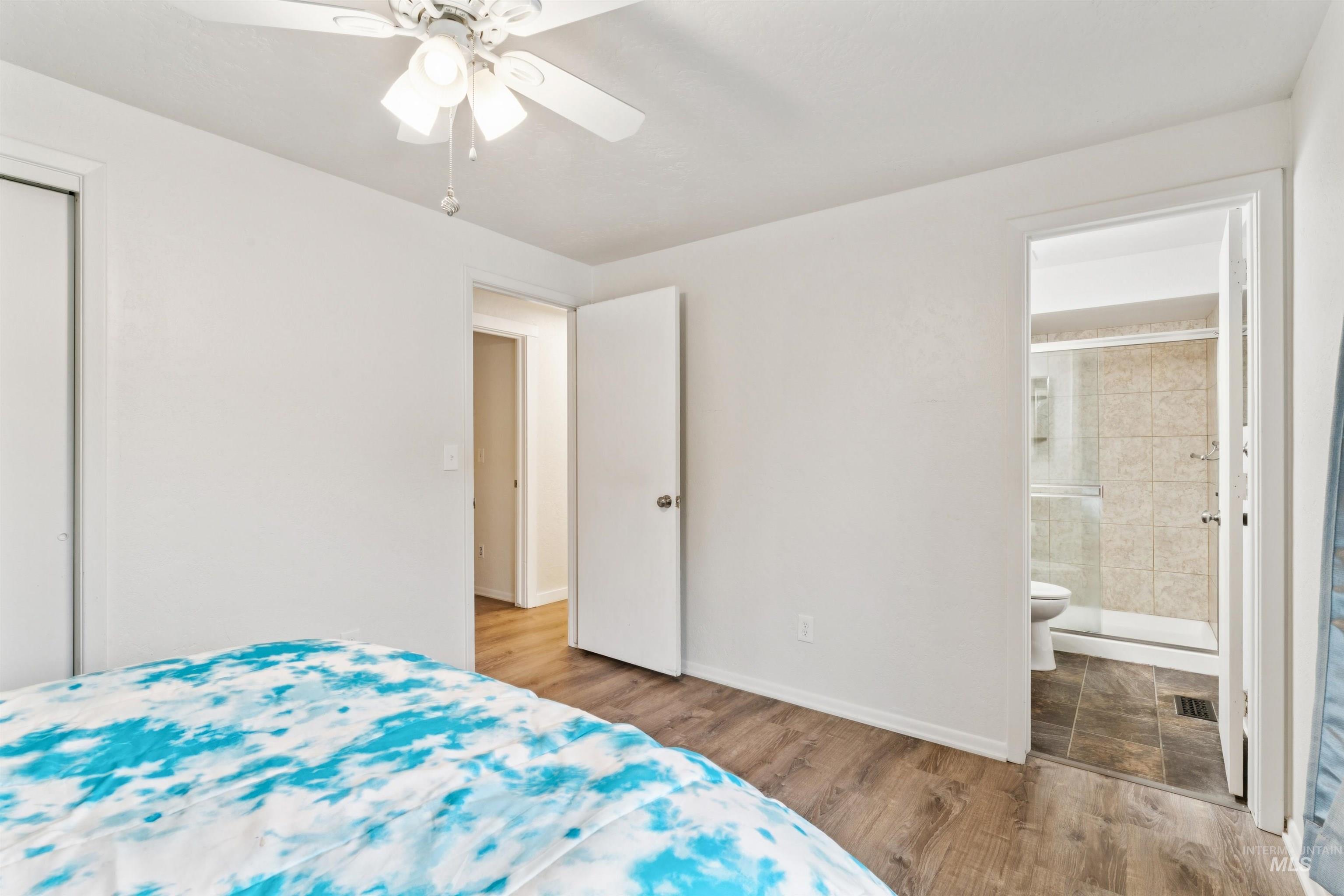 4811 N Leather Way, Boise, Idaho 83713-1847, 3 Bedrooms, 3 Bathrooms, Residential For Sale, Price $569,900,MLS 98967670