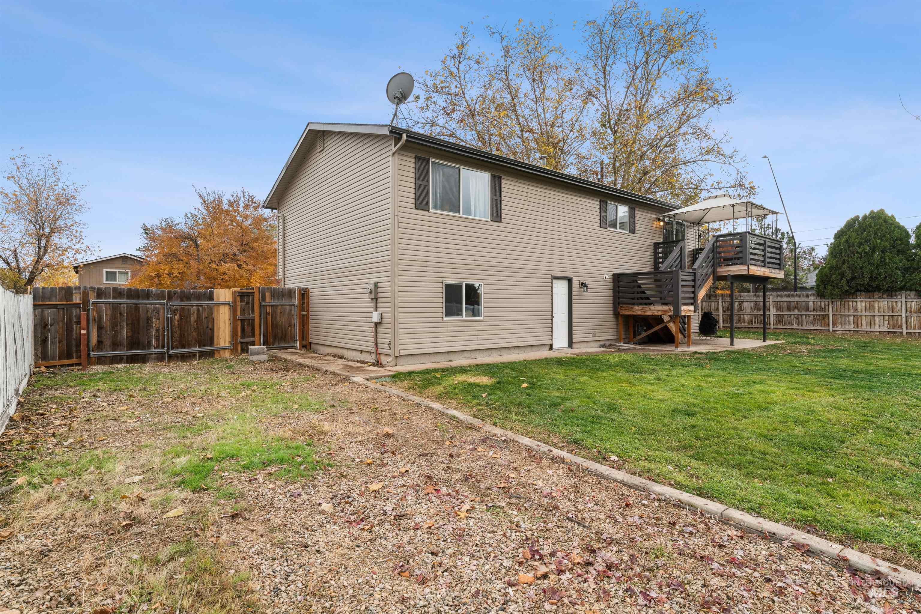 4811 N Leather Way, Boise, Idaho 83713-1847, 4 Bedrooms, 3 Bathrooms, Residential For Sale, Price $545,000,MLS 98967670
