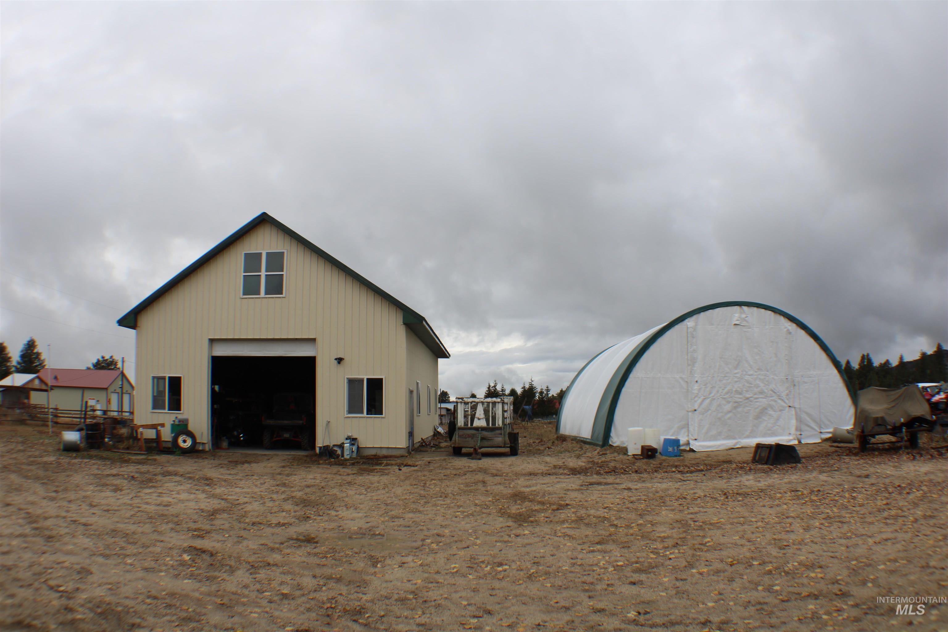 200 E Prairie Road, Prairie, Idaho 83647, 3 Bedrooms, 2.5 Bathrooms, Residential For Sale, Price $500,000, 98967675