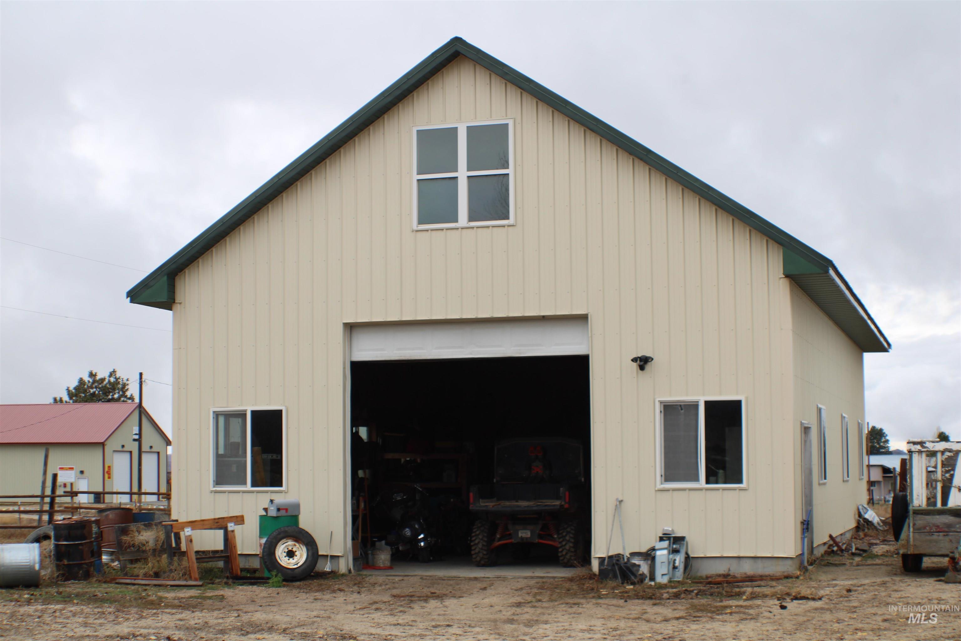 200 E Prairie Road, Prairie, Idaho 83647, 3 Bedrooms, 2.5 Bathrooms, Residential For Sale, Price $500,000, 98967675