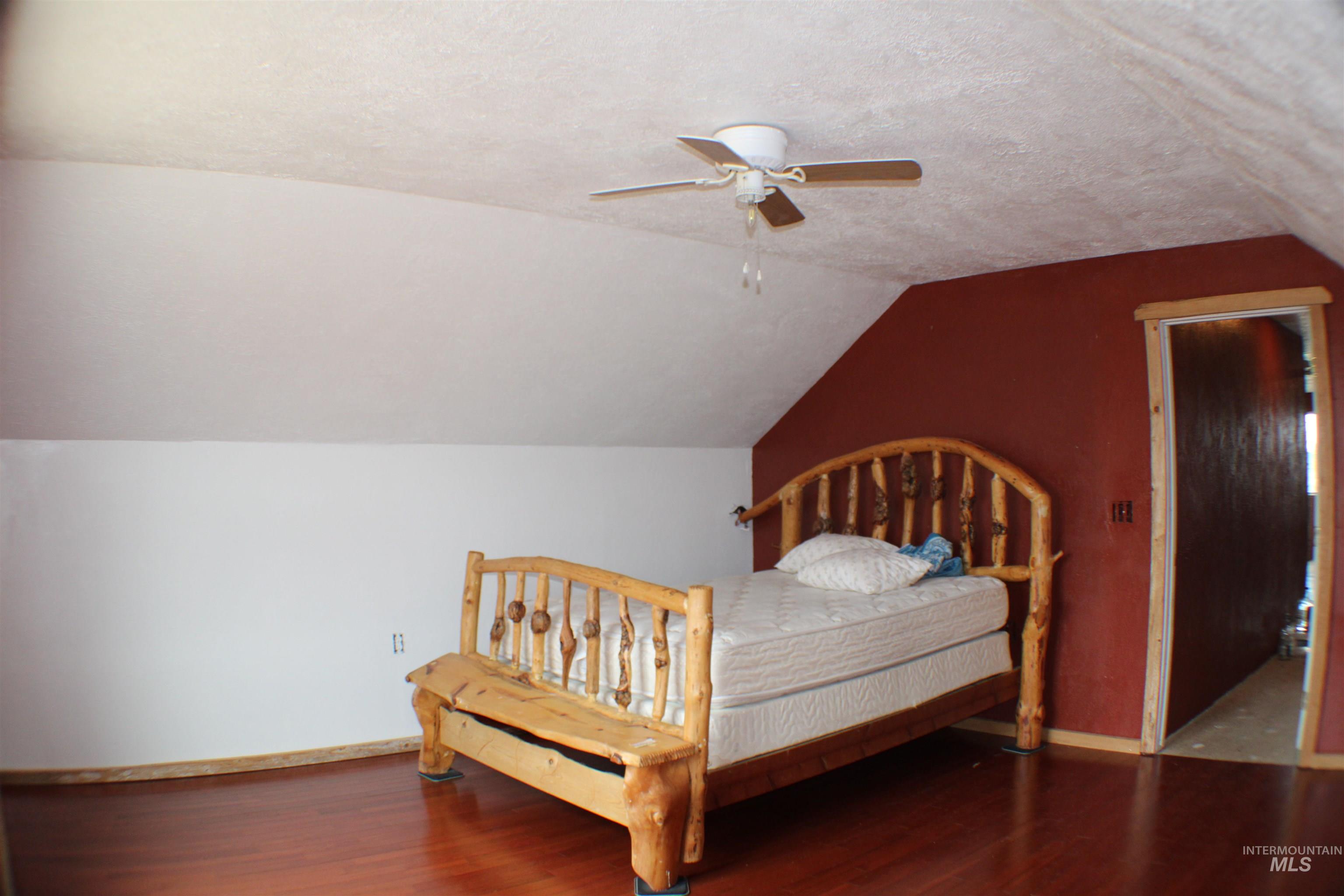 200 E Prairie Road, Prairie, Idaho 83647, 3 Bedrooms, 2.5 Bathrooms, Residential For Sale, Price $500,000, 98967675