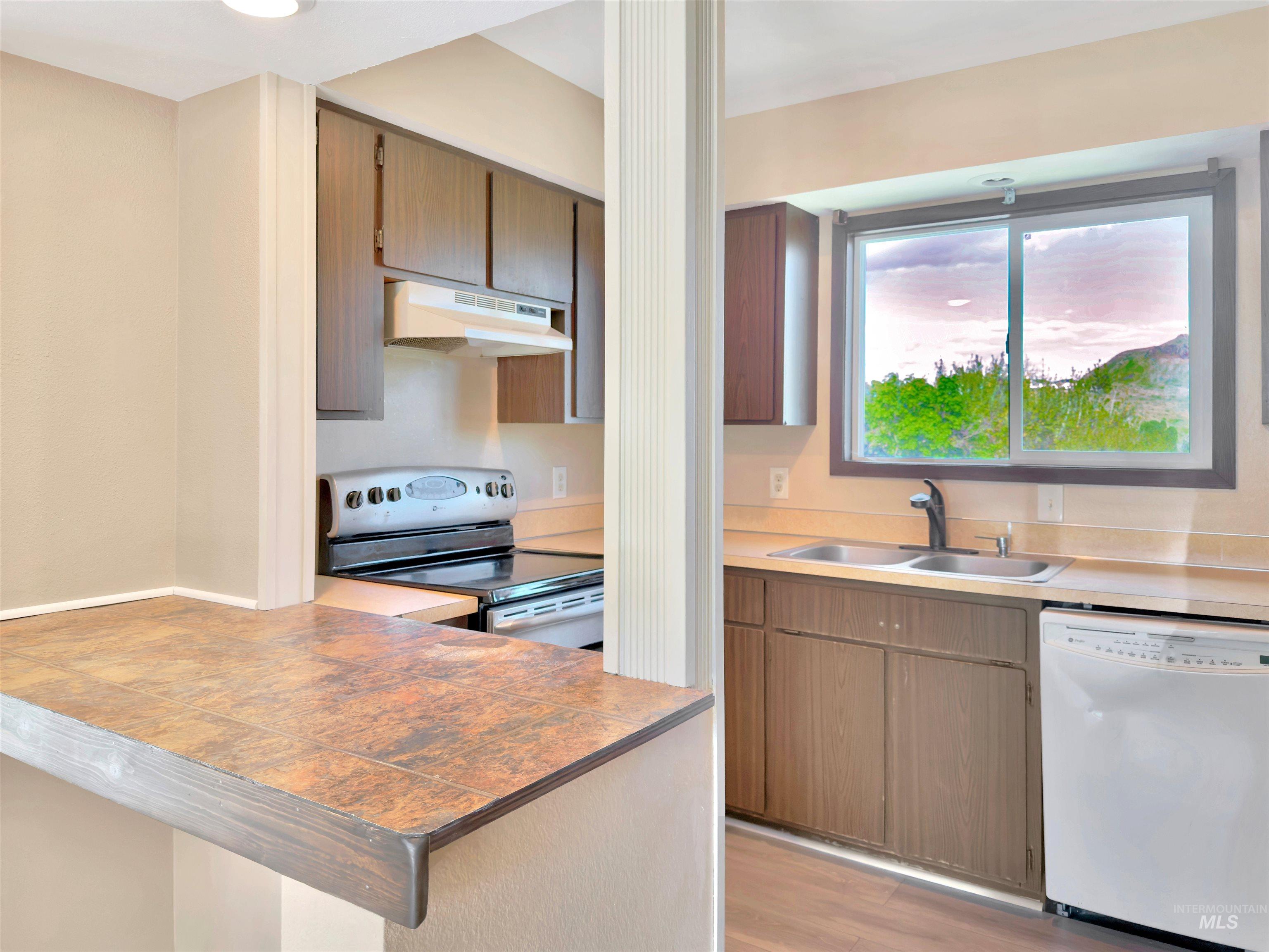 2933 Garfield Ct, Lewiston, Idaho 83501, 3 Bedrooms, 2 Bathrooms, Residential For Sale, Price $318,700,MLS 98967696
