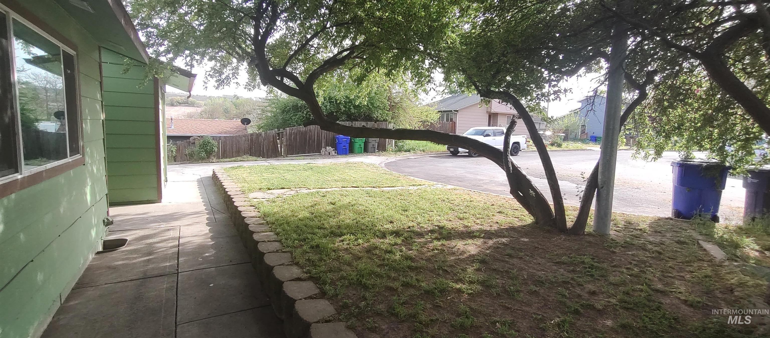 2933 Garfield Ct, Lewiston, Idaho 83501, 3 Bedrooms, 2 Bathrooms, Residential For Sale, Price $319,700,MLS 98967696