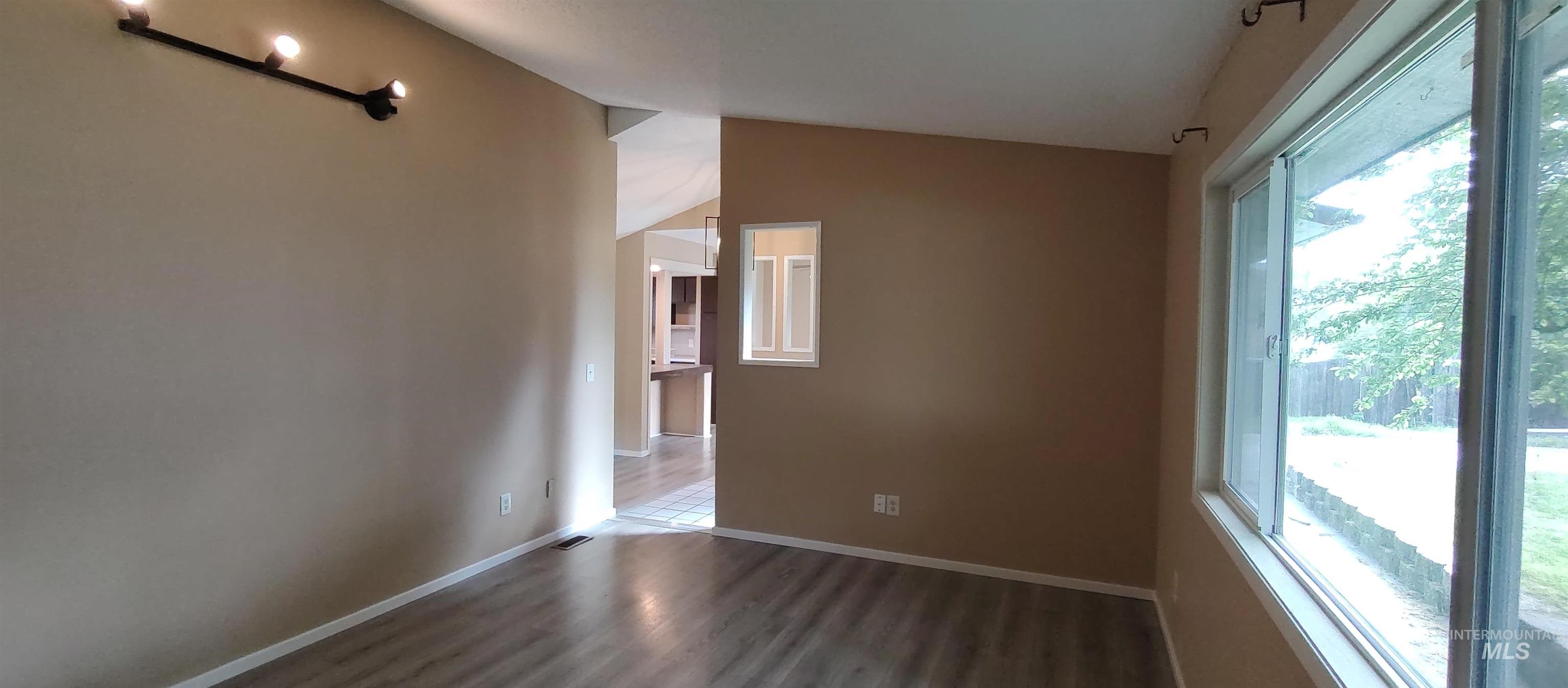 2933 Garfield Ct, Lewiston, Idaho 83501, 3 Bedrooms, 2 Bathrooms, Residential For Sale, Price $319,700,MLS 98967696