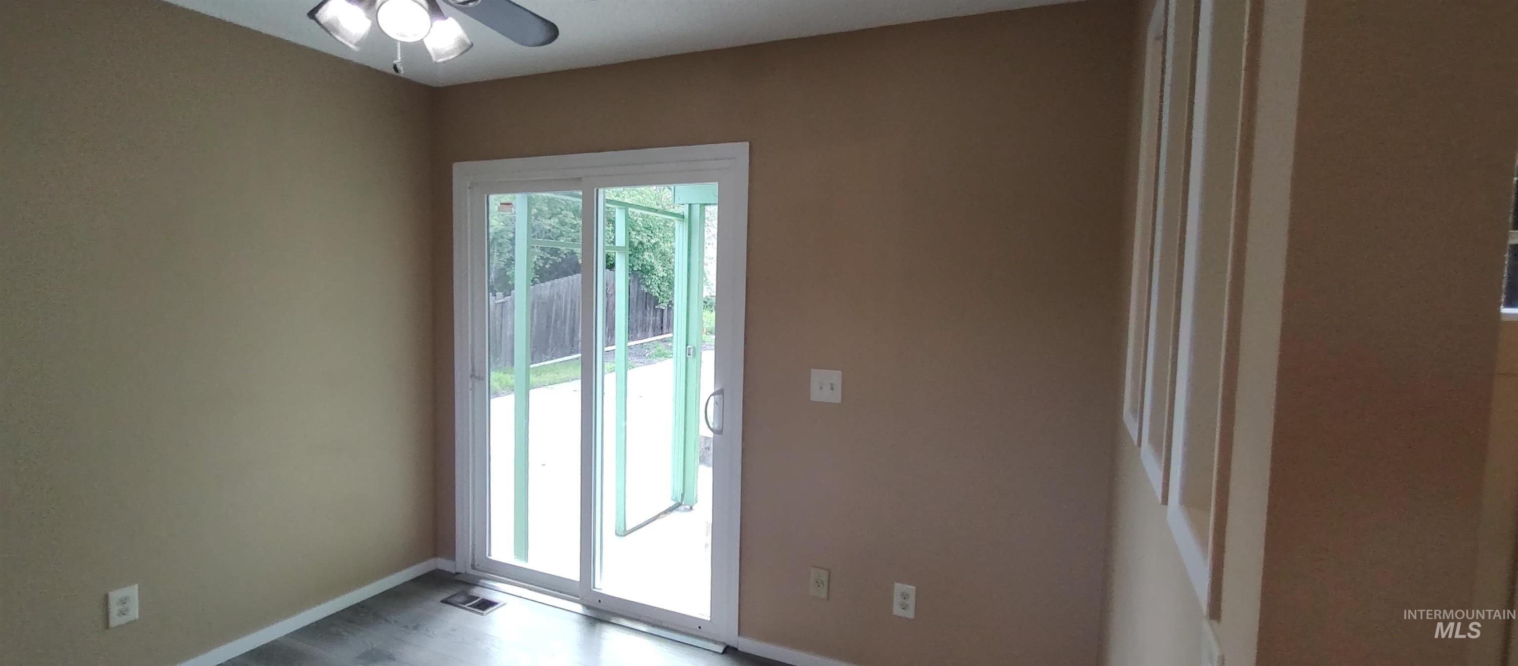 2933 Garfield Ct, Lewiston, Idaho 83501, 3 Bedrooms, 2 Bathrooms, Residential For Sale, Price $319,700,MLS 98967696