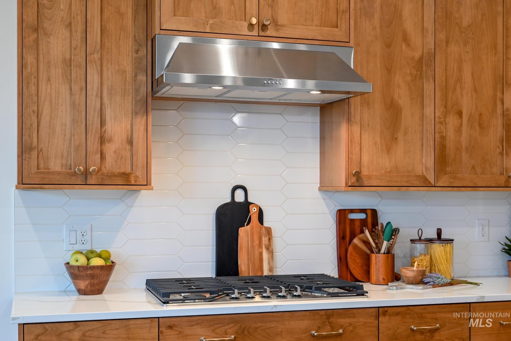 3627 N San Carlos Way, Star, Idaho 83669, 3 Bedrooms, 3 Bathrooms, Residential For Sale, Price $659,000,MLS 98967698