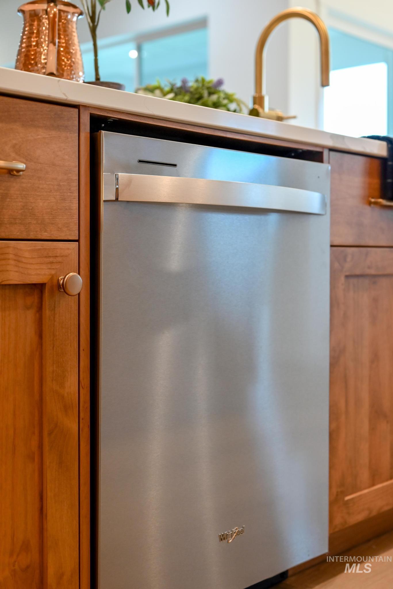 3627 N San Carlos Way, Star, Idaho 83669, 3 Bedrooms, 3 Bathrooms, Residential For Sale, Price $659,000,MLS 98967698