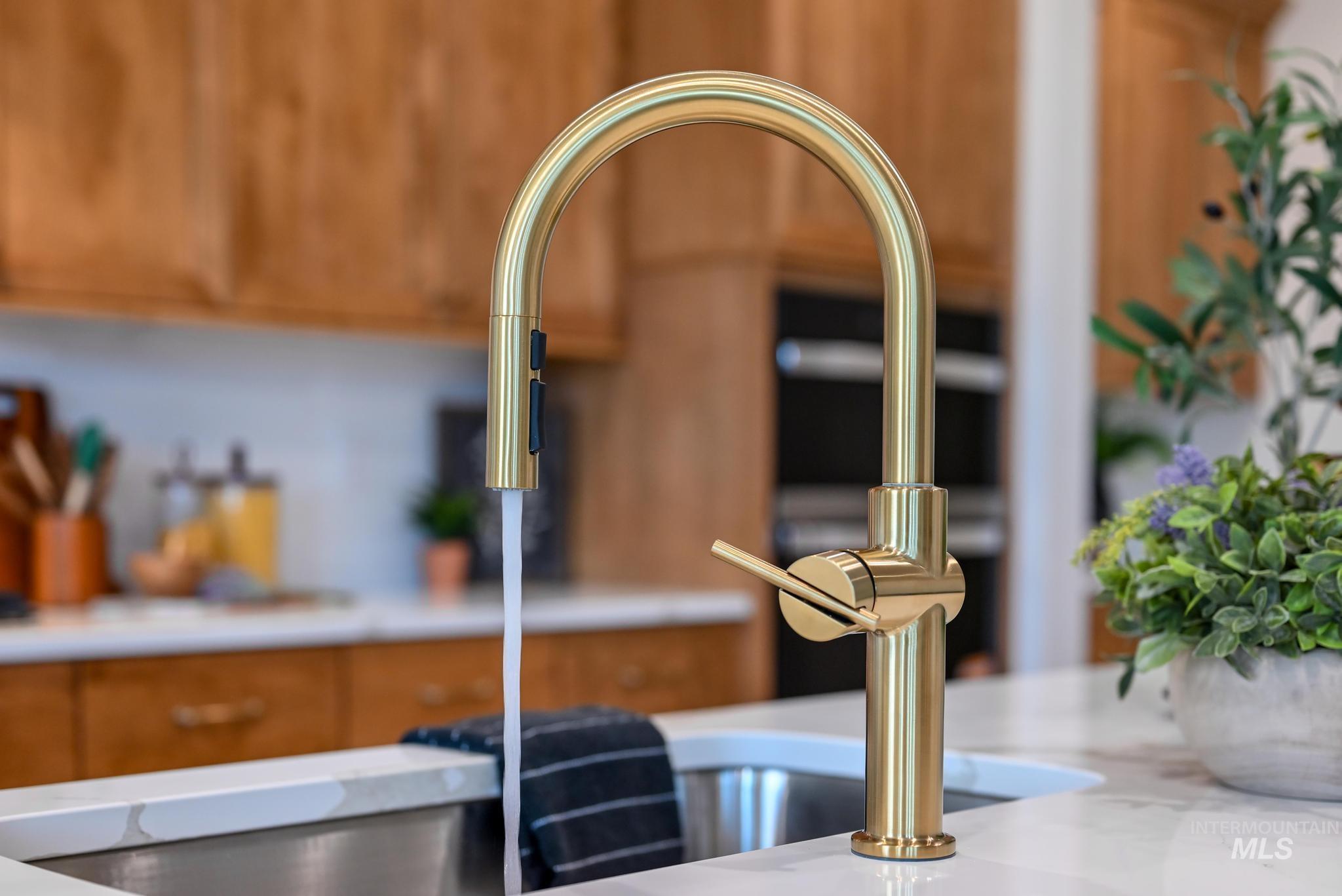 3627 N San Carlos Way, Star, Idaho 83669, 3 Bedrooms, 3 Bathrooms, Residential For Sale, Price $659,000,MLS 98967698