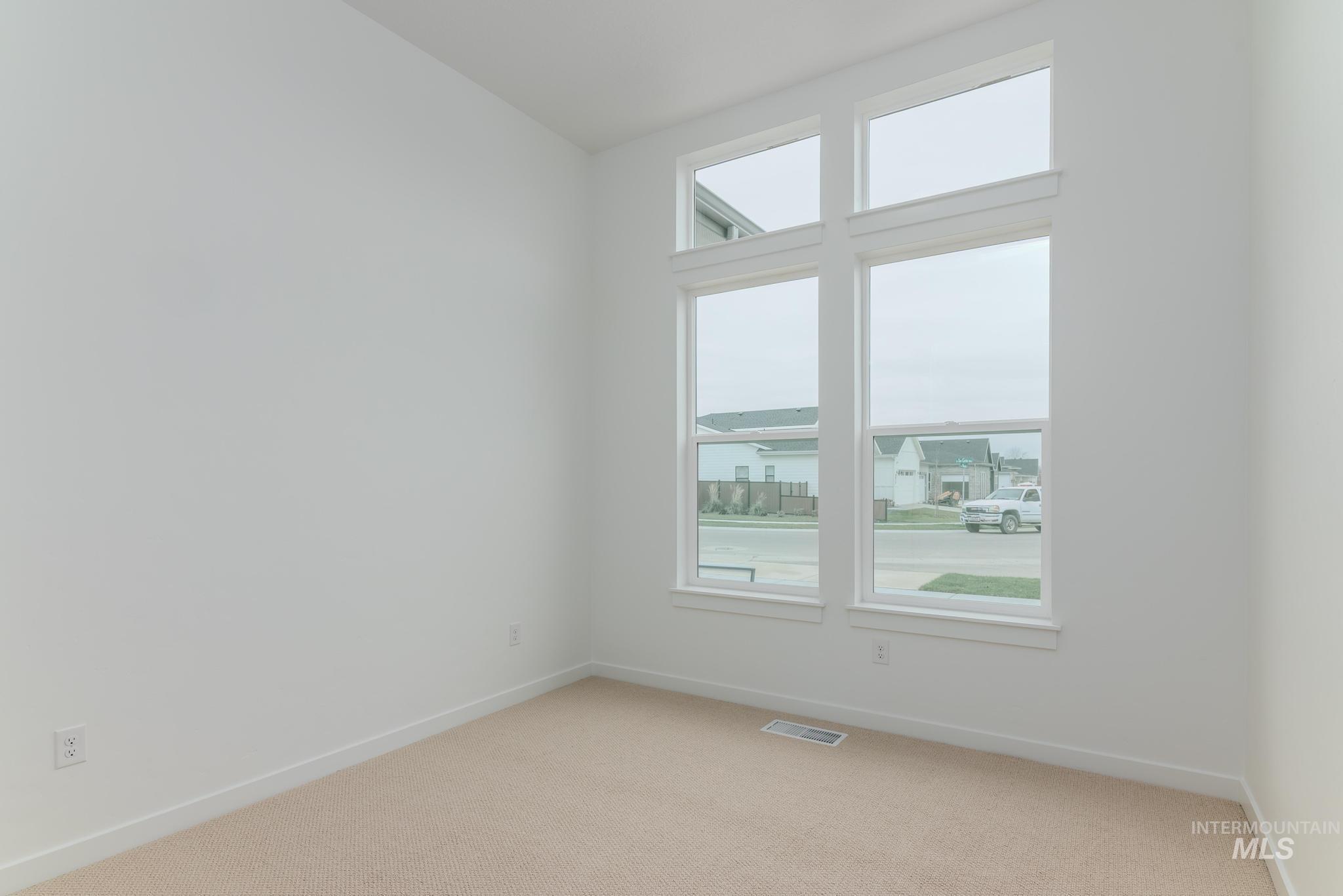 3627 N San Carlos Way, Star, Idaho 83669, 3 Bedrooms, 3 Bathrooms, Residential For Sale, Price $659,000,MLS 98967698