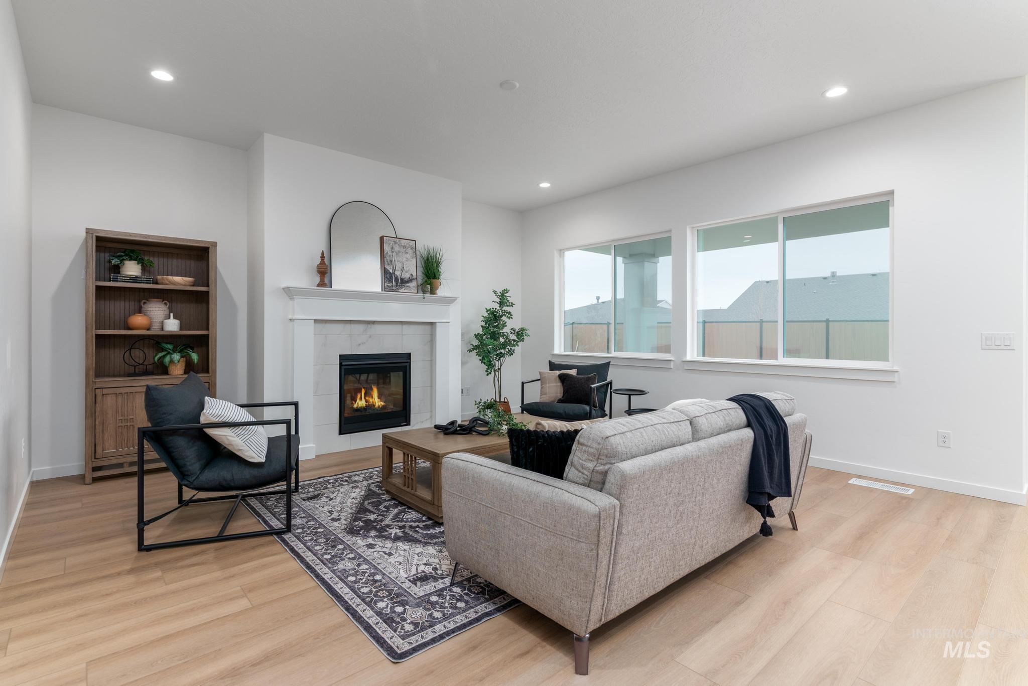 3627 N San Carlos Way, Star, Idaho 83669, 3 Bedrooms, 3 Bathrooms, Residential For Sale, Price $659,000,MLS 98967698