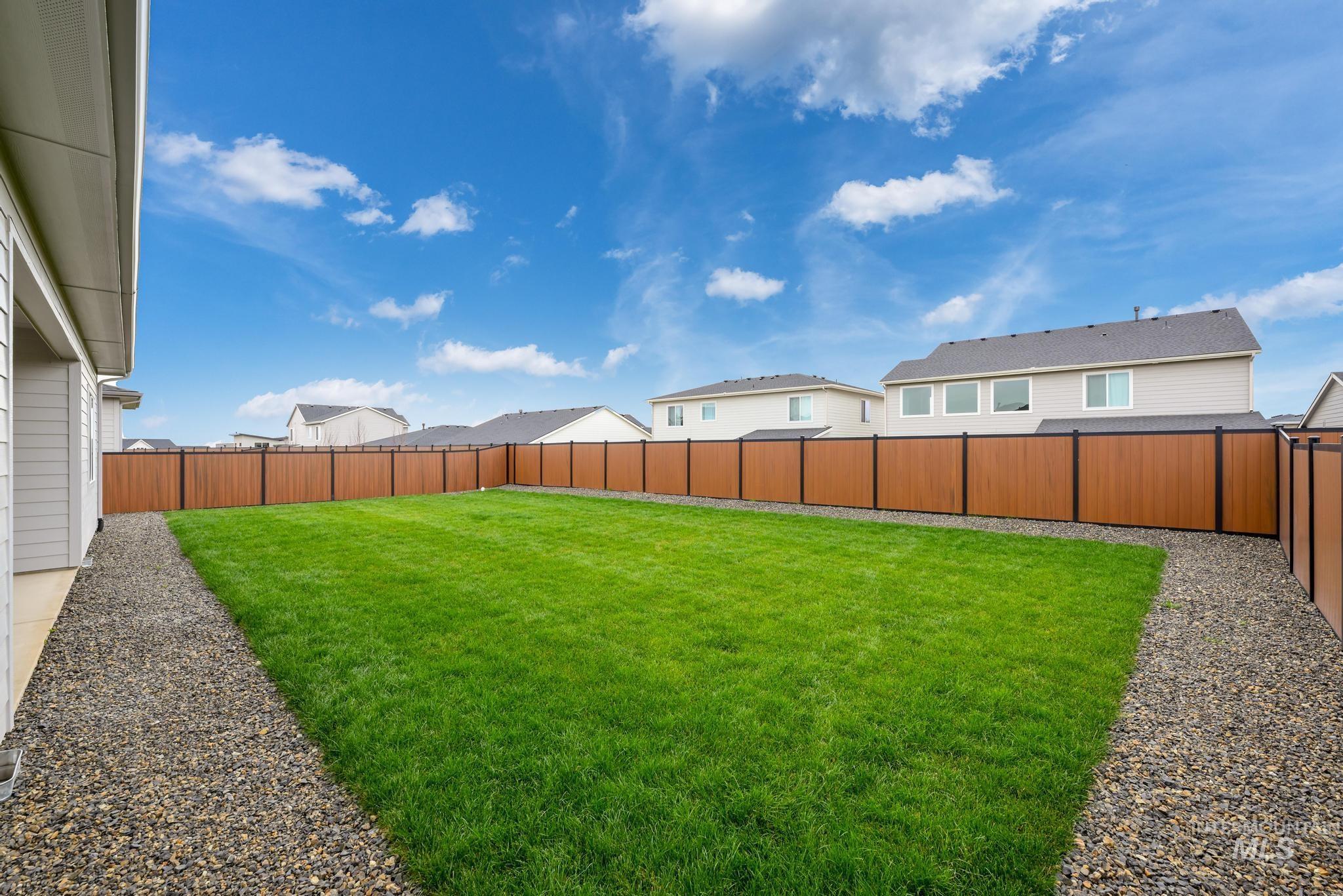 3641 N San Carlos Way, Star, Idaho 83669, 3 Bedrooms, 2.5 Bathrooms, Residential For Sale, Price $639,000,MLS 98967699