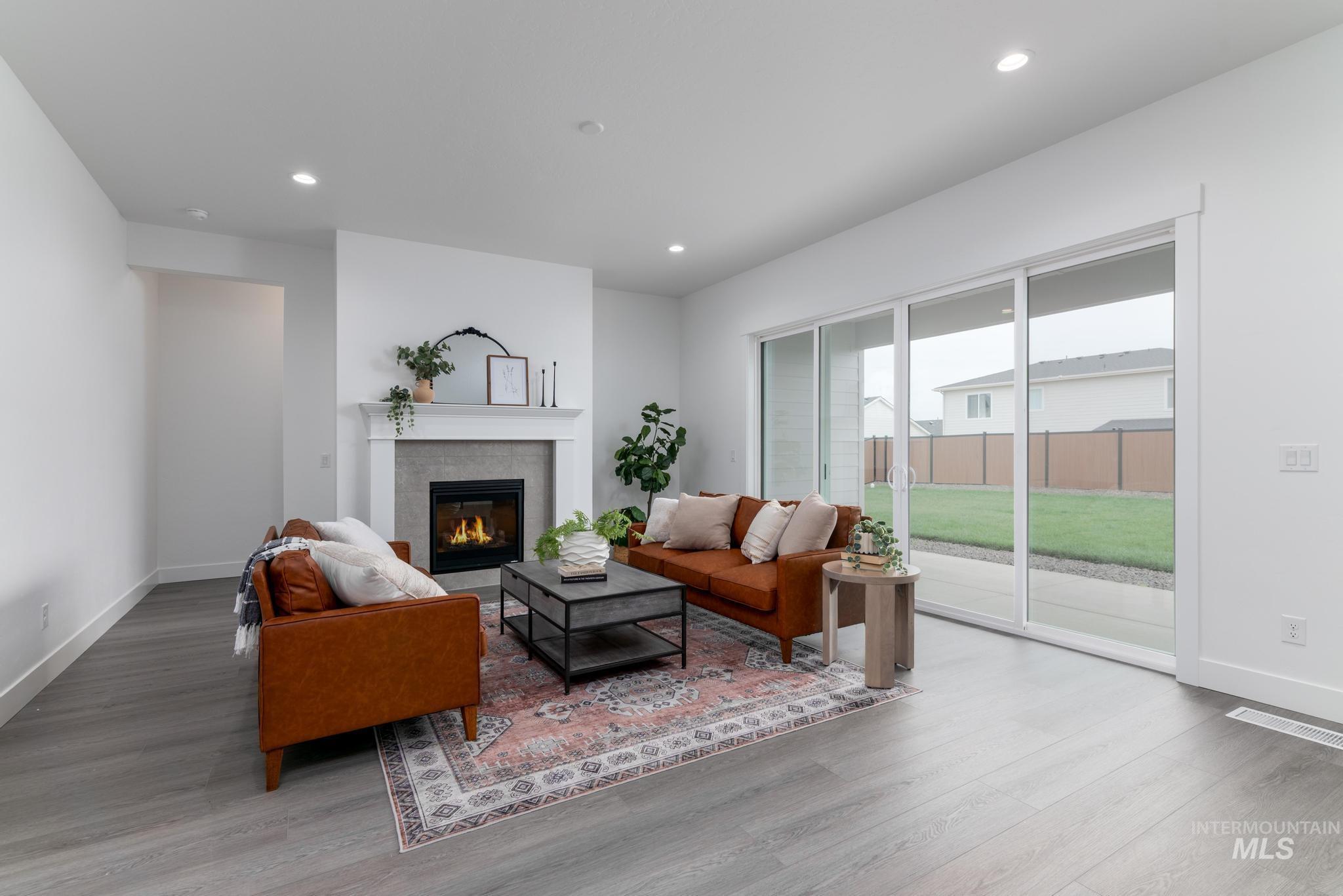 3641 N San Carlos Way, Star, Idaho 83669, 3 Bedrooms, 2.5 Bathrooms, Residential For Sale, Price $639,000,MLS 98967699