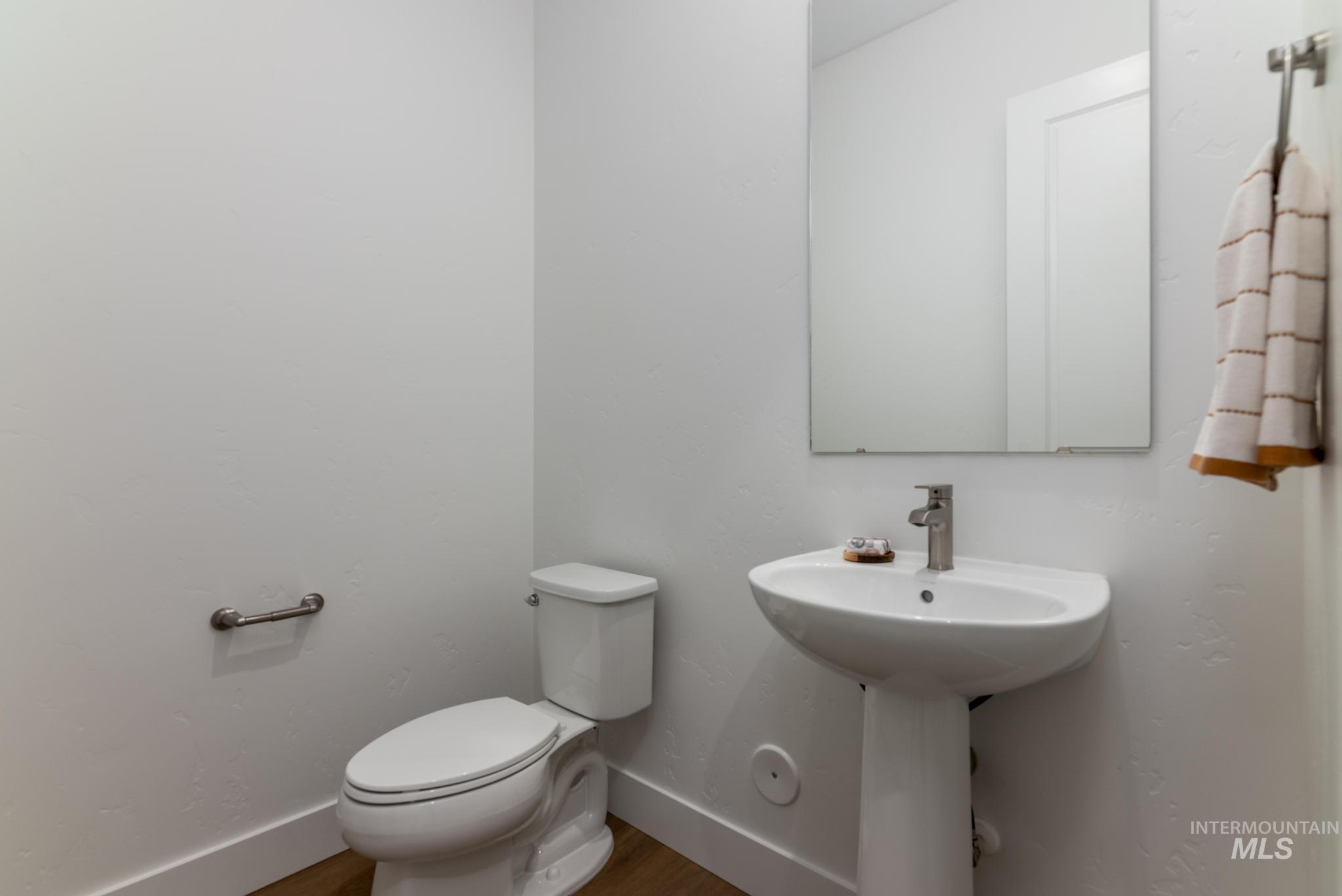 3659 N San Carlos Way, Star, Idaho 83669, 3 Bedrooms, 2.5 Bathrooms, Residential For Sale, Price $629,000,MLS 98967700