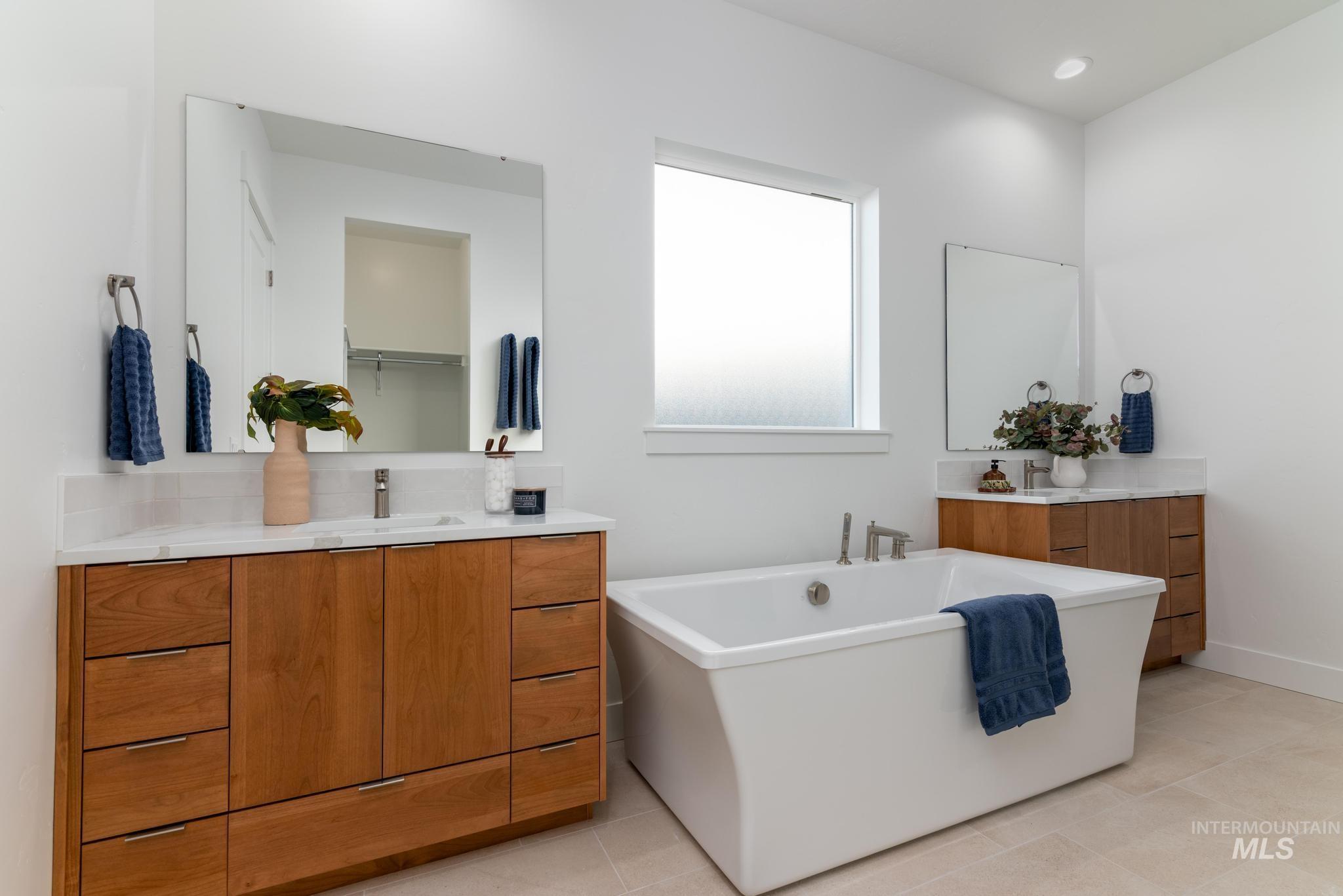 3659 N San Carlos Way, Star, Idaho 83669, 3 Bedrooms, 2.5 Bathrooms, Residential For Sale, Price $629,000,MLS 98967700