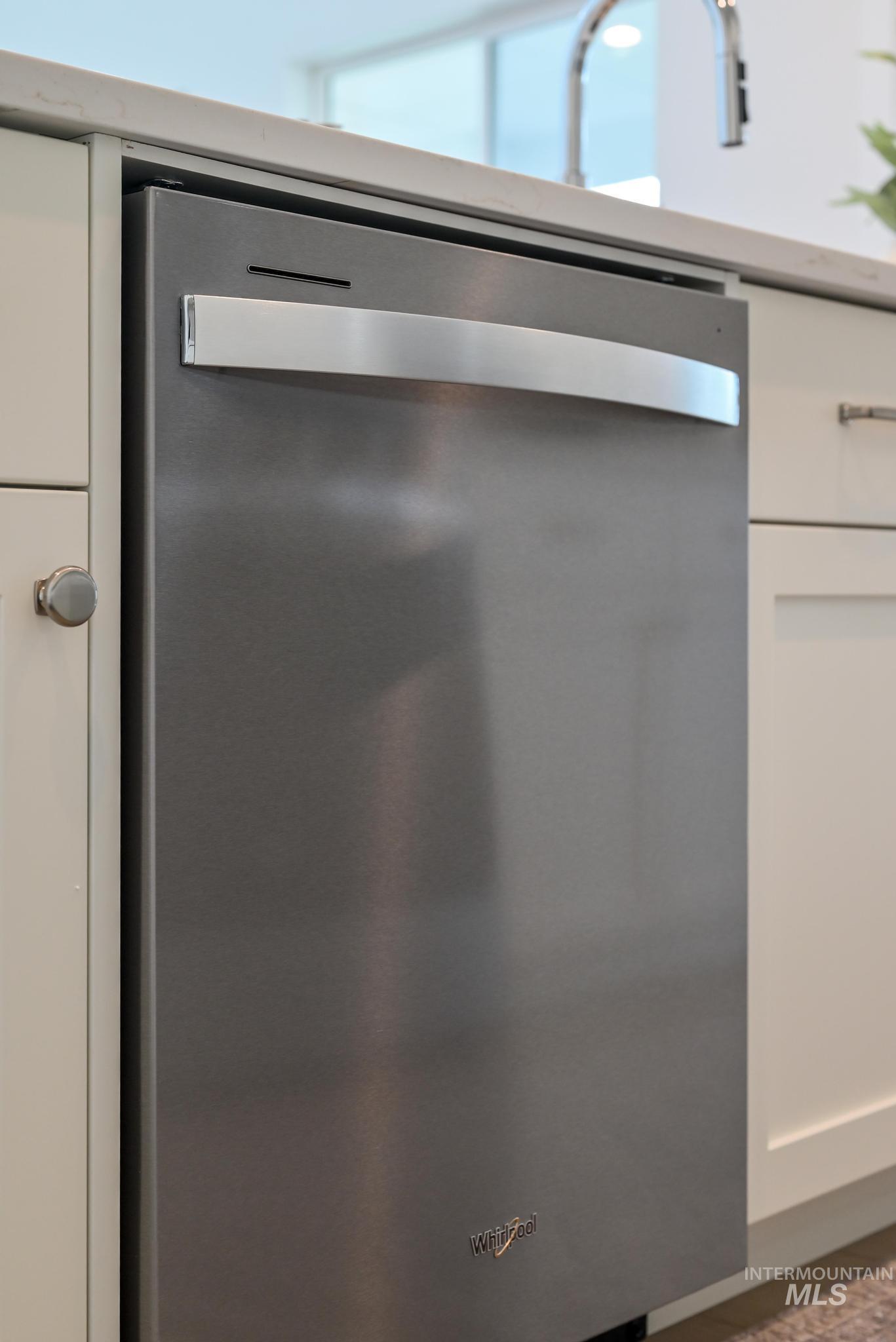 2005 N Spring Creek Ave, Middleton, Idaho 83644, 5 Bedrooms, 4.5 Bathrooms, Residential For Sale, Price $694,000,MLS 98967711