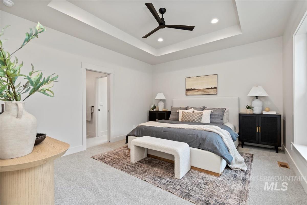 5931 W Domford Ln, Eagle, Idaho 83616, 3 Bedrooms, 2 Bathrooms, Residential For Sale, Price $577,880,MLS 98967716