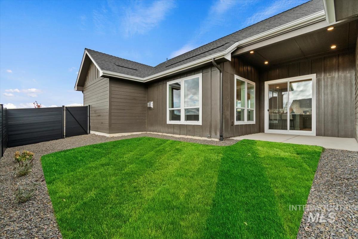 5931 W Domford Ln, Eagle, Idaho 83616, 3 Bedrooms, 2 Bathrooms, Residential For Sale, Price $577,880,MLS 98967716