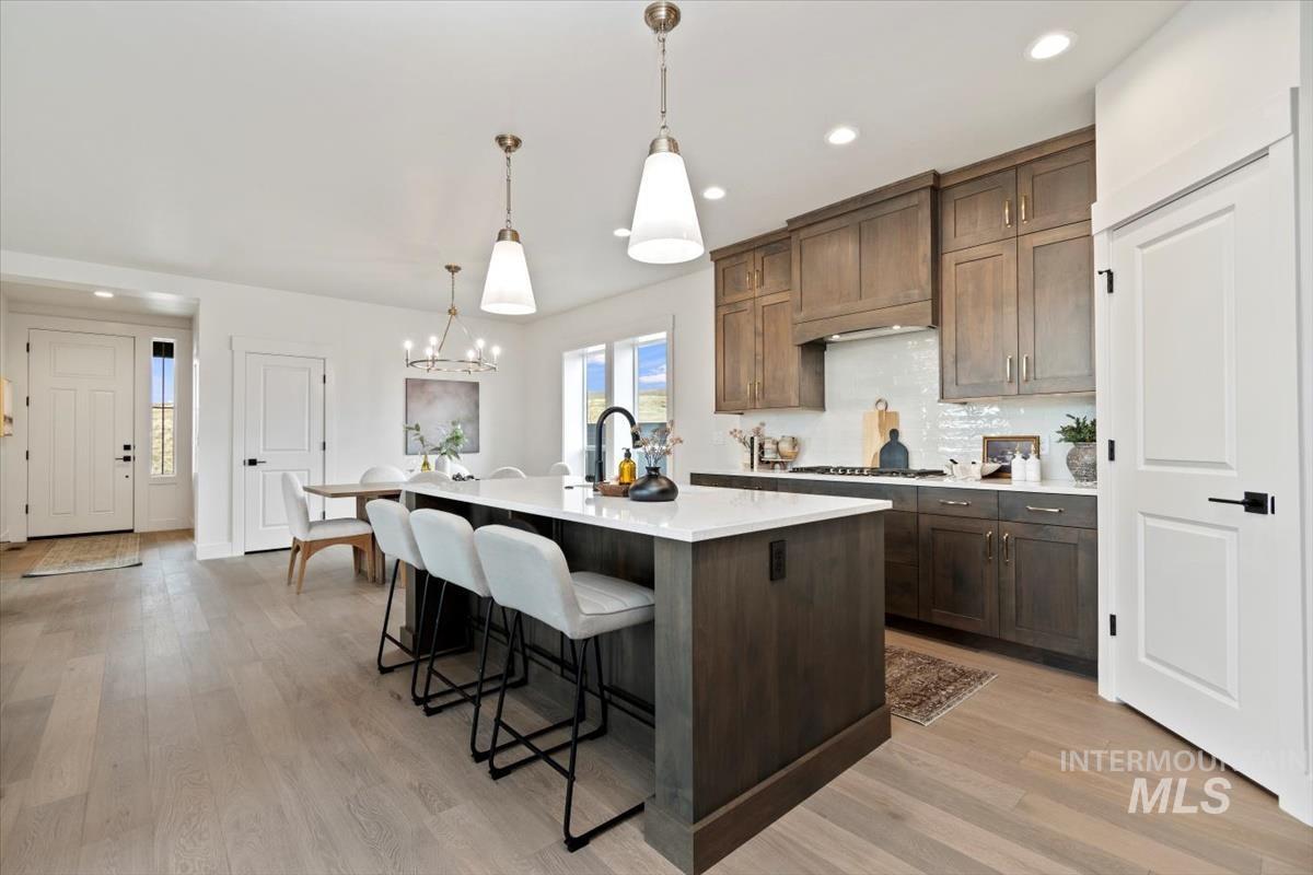 5931 W Domford Ln, Eagle, Idaho 83616, 3 Bedrooms, 2 Bathrooms, Residential For Sale, Price $577,880,MLS 98967716