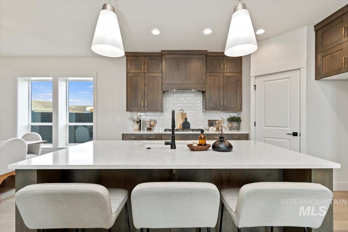 5931 W Domford Ln, Eagle, Idaho 83616, 3 Bedrooms, 2 Bathrooms, Residential For Sale, Price $577,880,MLS 98967716