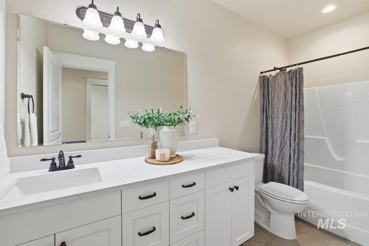 12401 Equestrian Way, Nampa, Idaho 83686, 6 Bedrooms, 4.5 Bathrooms, Residential For Sale, Price $2,399,000,MLS 98967720