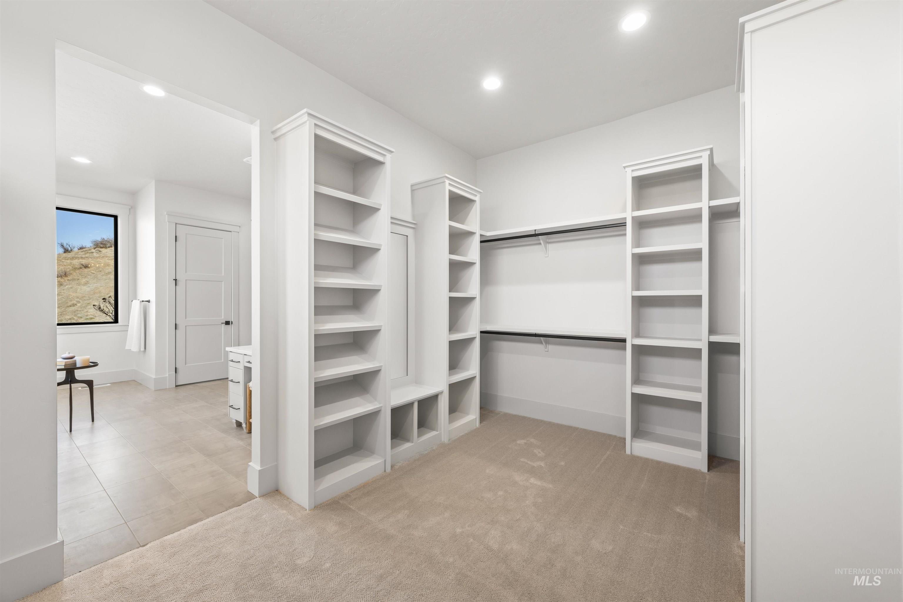 10968 N Elk Ridge Pl, Boise, Idaho 83714-2413, 5 Bedrooms, 4.5 Bathrooms, Residential For Sale, Price $1,699,777,MLS 98967725