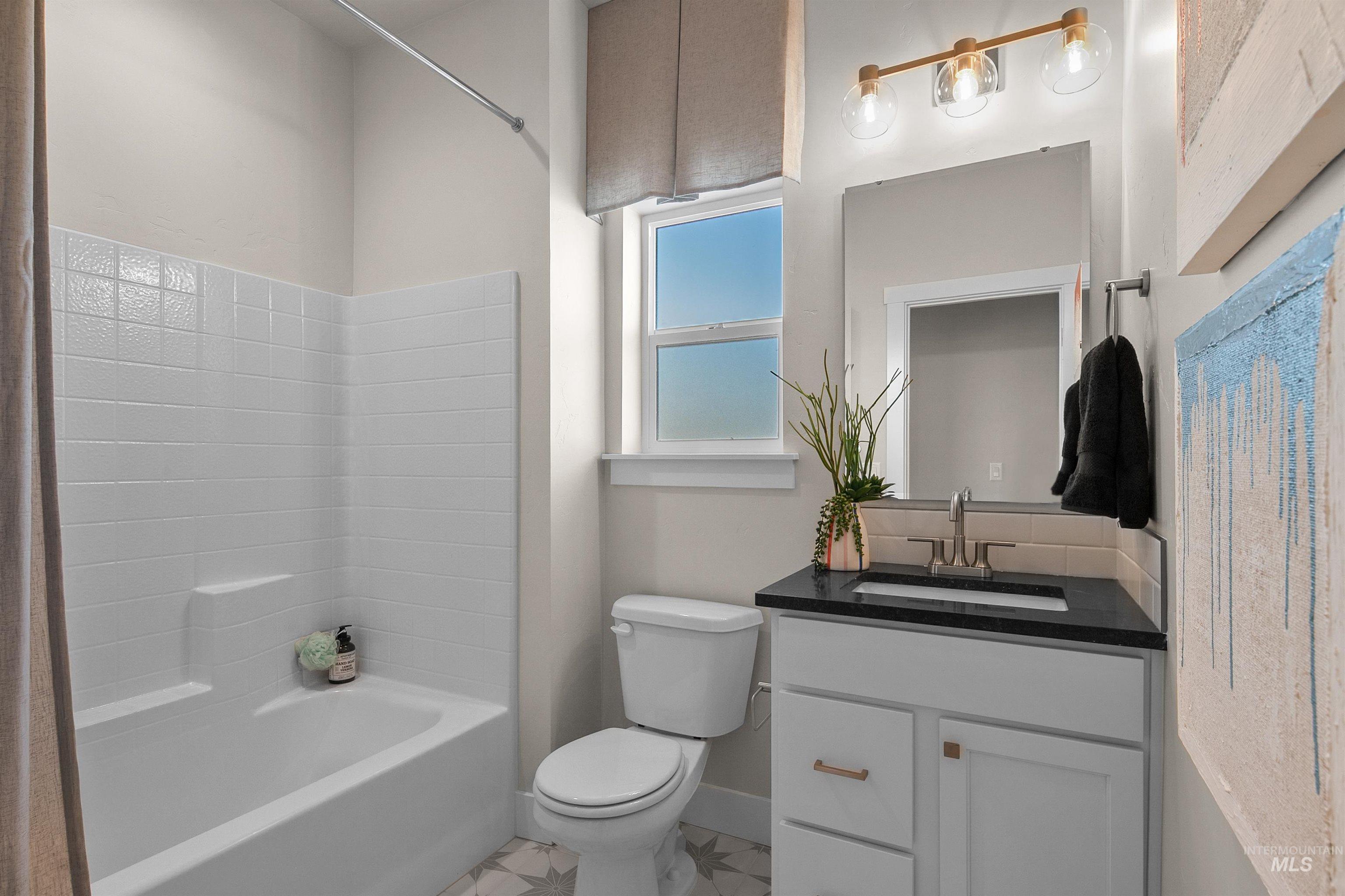 19438 Snowyside Way, Caldwell, Idaho 83605, 3 Bedrooms, 2 Bathrooms, Residential For Sale, Price $367,990,MLS 98967727