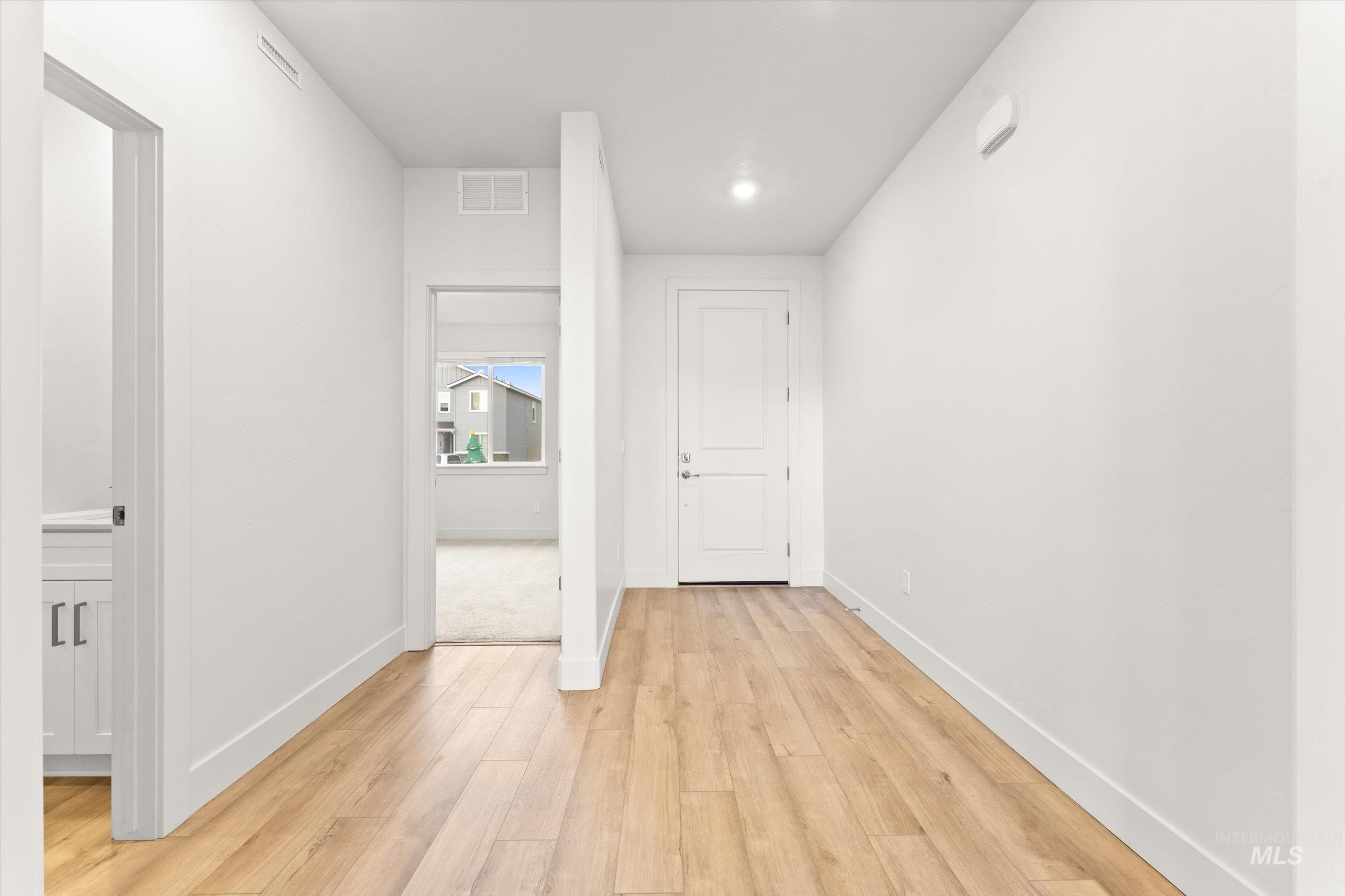 11257 Aspen Hill Dr, Caldwell, Idaho 83605, 5 Bedrooms, 3 Bathrooms, Residential For Sale, Price $565,000,MLS 98967745