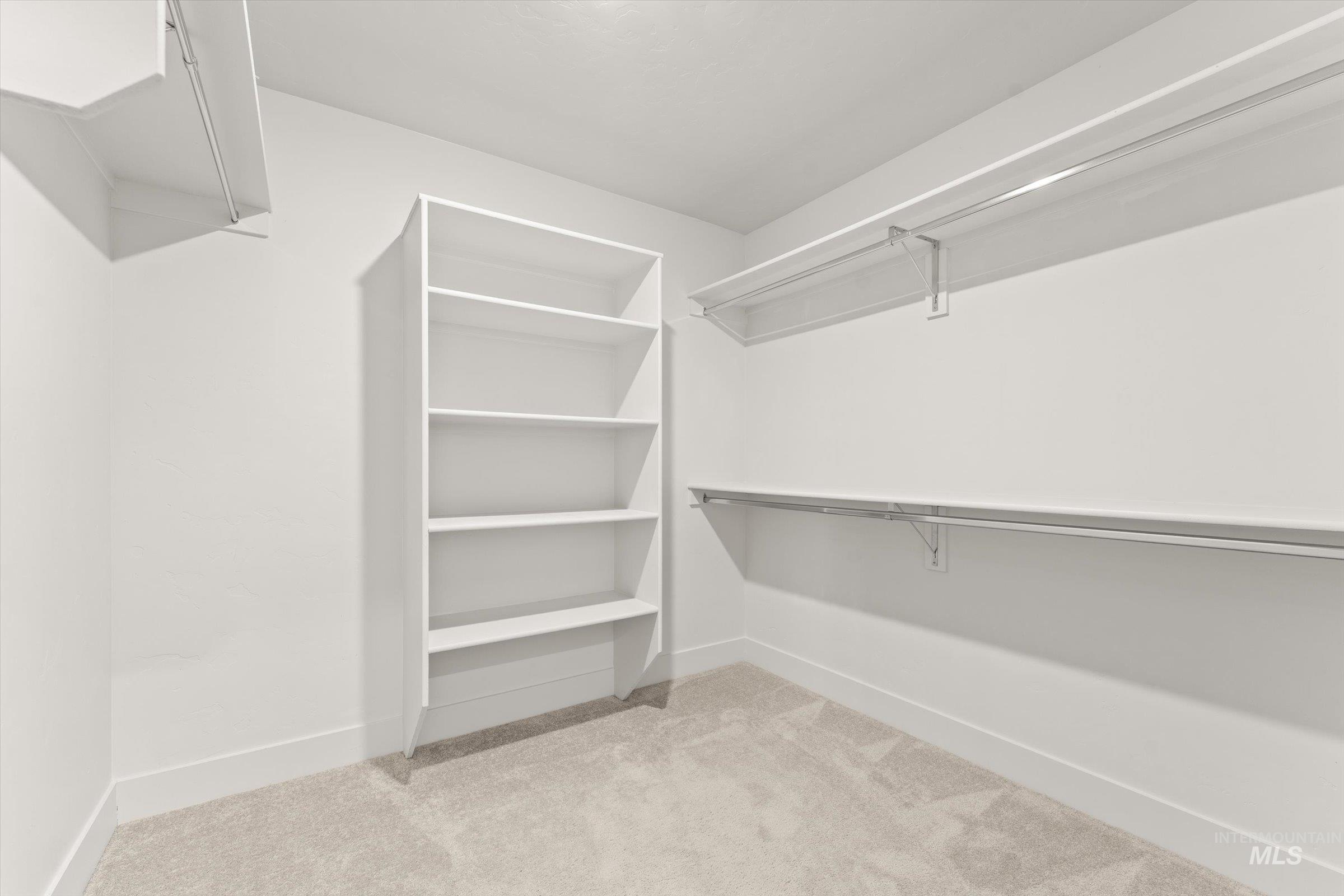 11257 Aspen Hill Dr, Caldwell, Idaho 83605, 5 Bedrooms, 3 Bathrooms, Residential For Sale, Price $565,000,MLS 98967745