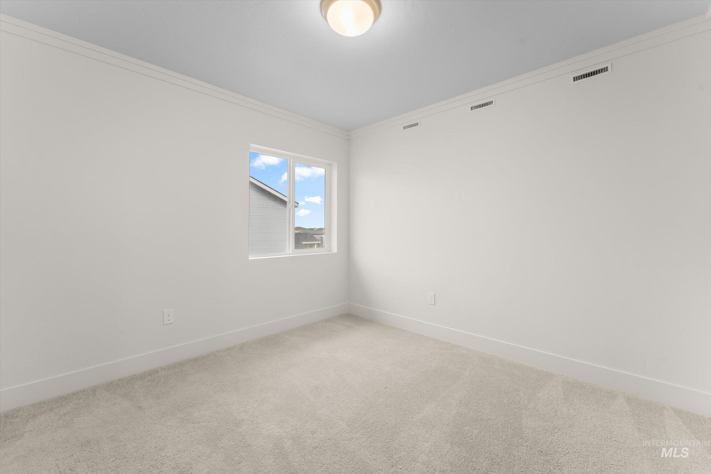 11257 Aspen Hill Dr, Caldwell, Idaho 83605, 5 Bedrooms, 3 Bathrooms, Residential For Sale, Price $565,000,MLS 98967745