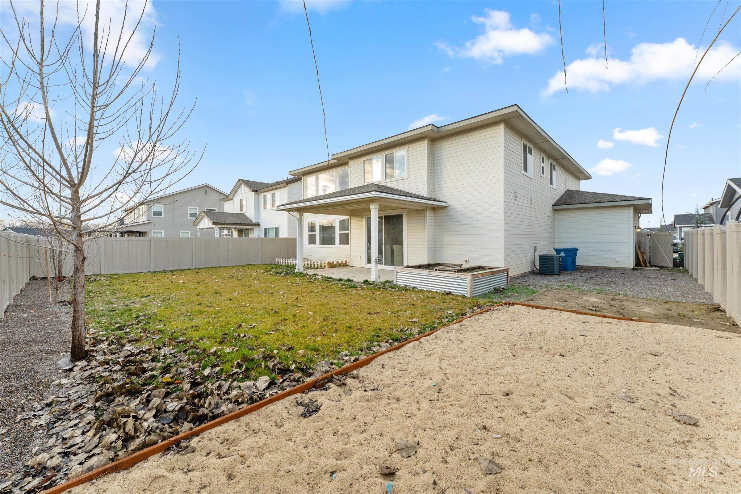 11257 Aspen Hill Dr, Caldwell, Idaho 83605, 5 Bedrooms, 3 Bathrooms, Residential For Sale, Price $565,000,MLS 98967745