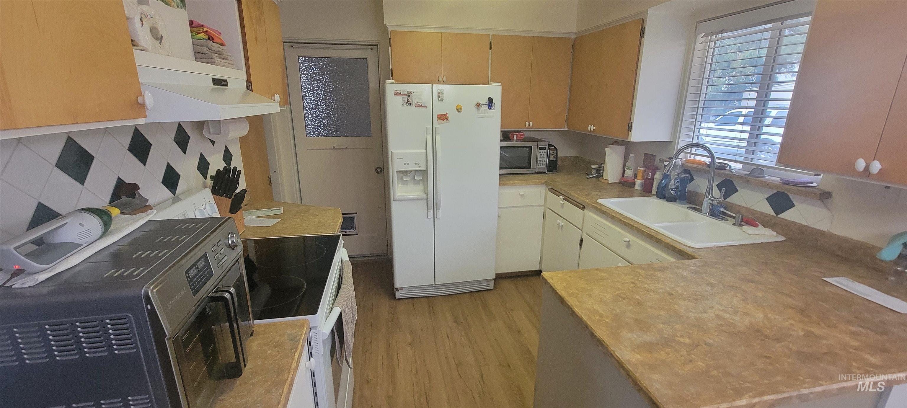 25 Gun Club Rd, Pomeroy, Washington 99347, 3 Bedrooms, 2 Bathrooms, Residential For Sale, Price $299,900,MLS 98967756